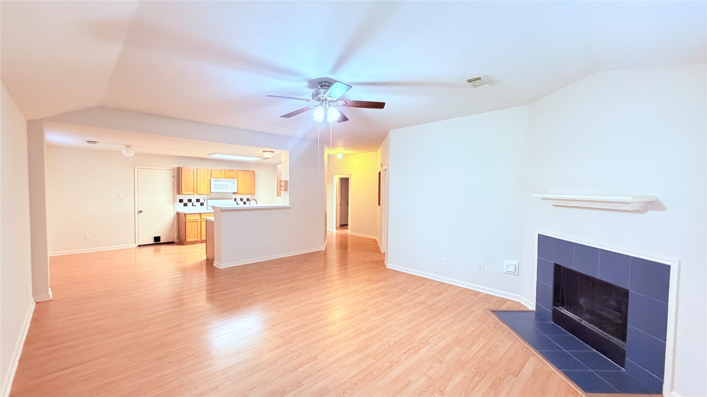 17314 Glenmorris Drive Property Photo 9