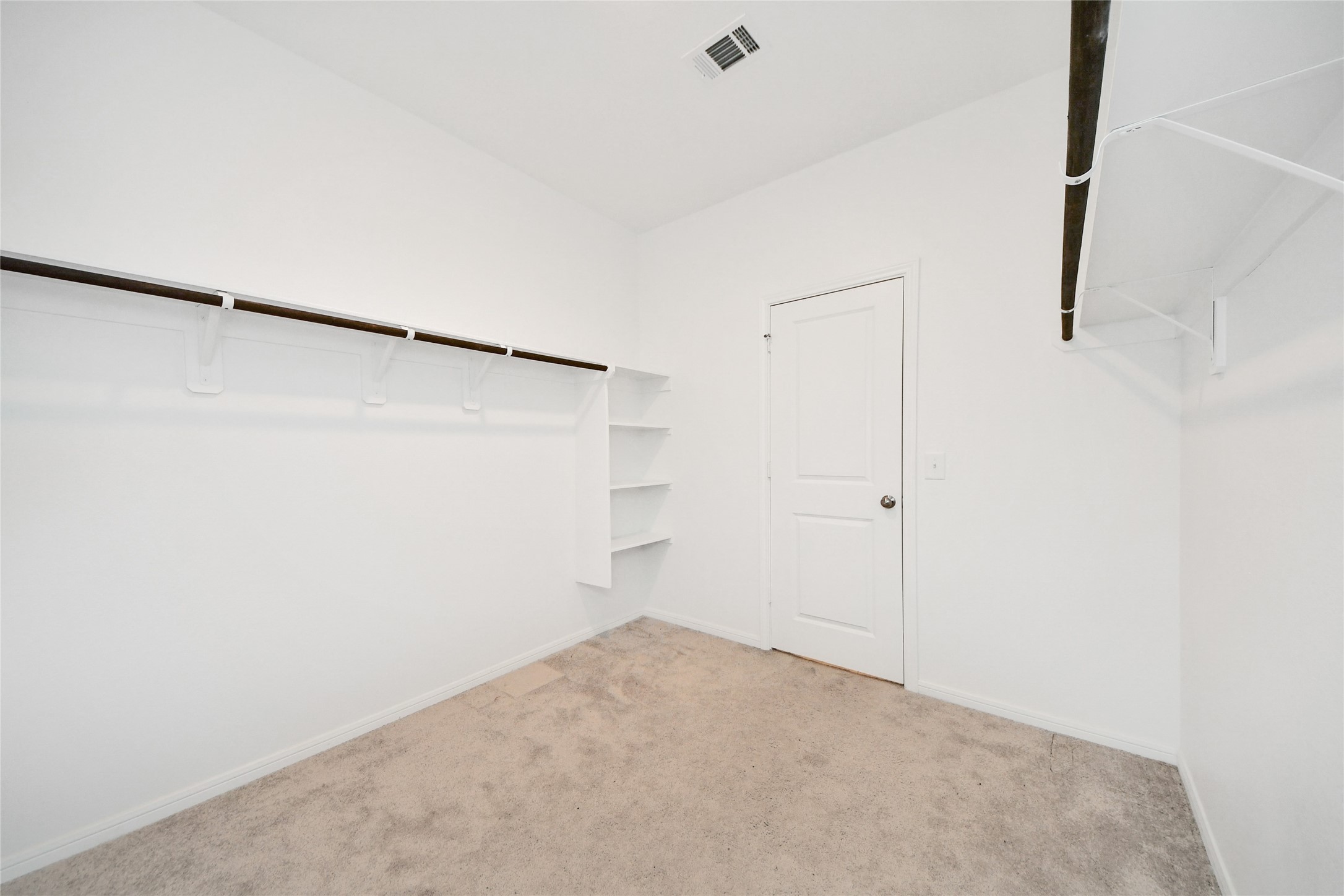 14817 Ash Landing Drive Property Photo 13
