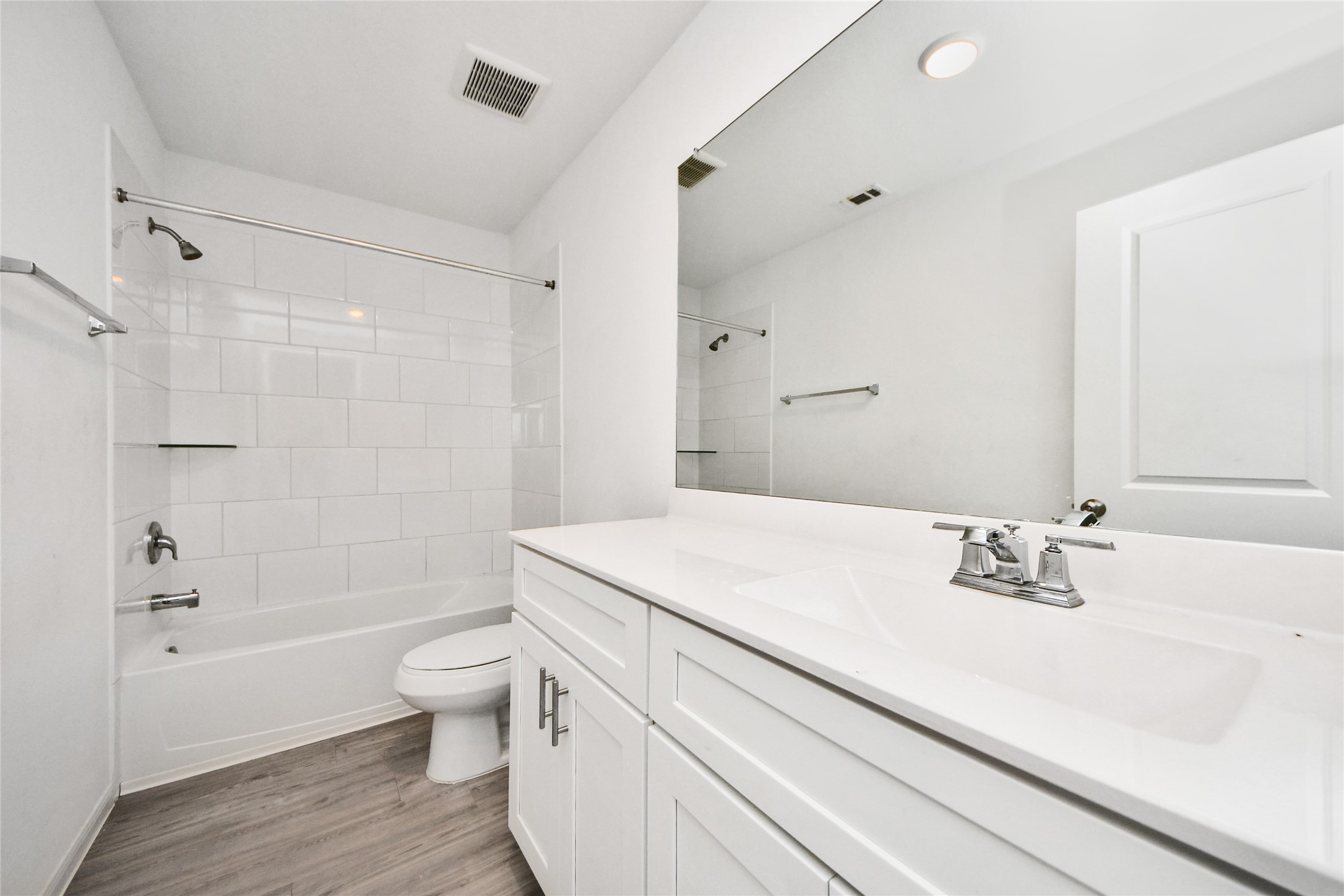 14817 Ash Landing Drive Property Photo 17