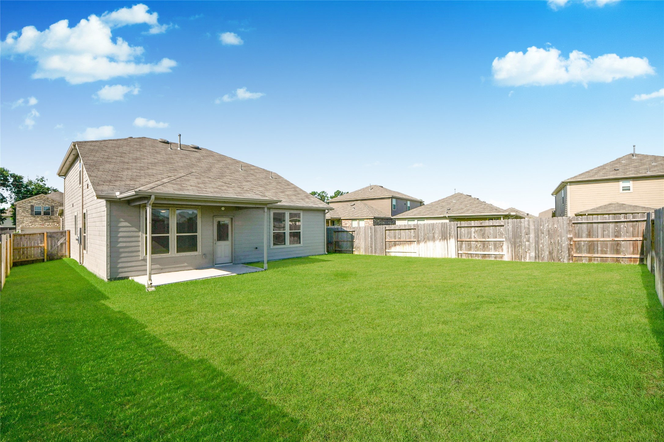 14817 Ash Landing Drive Property Photo 19