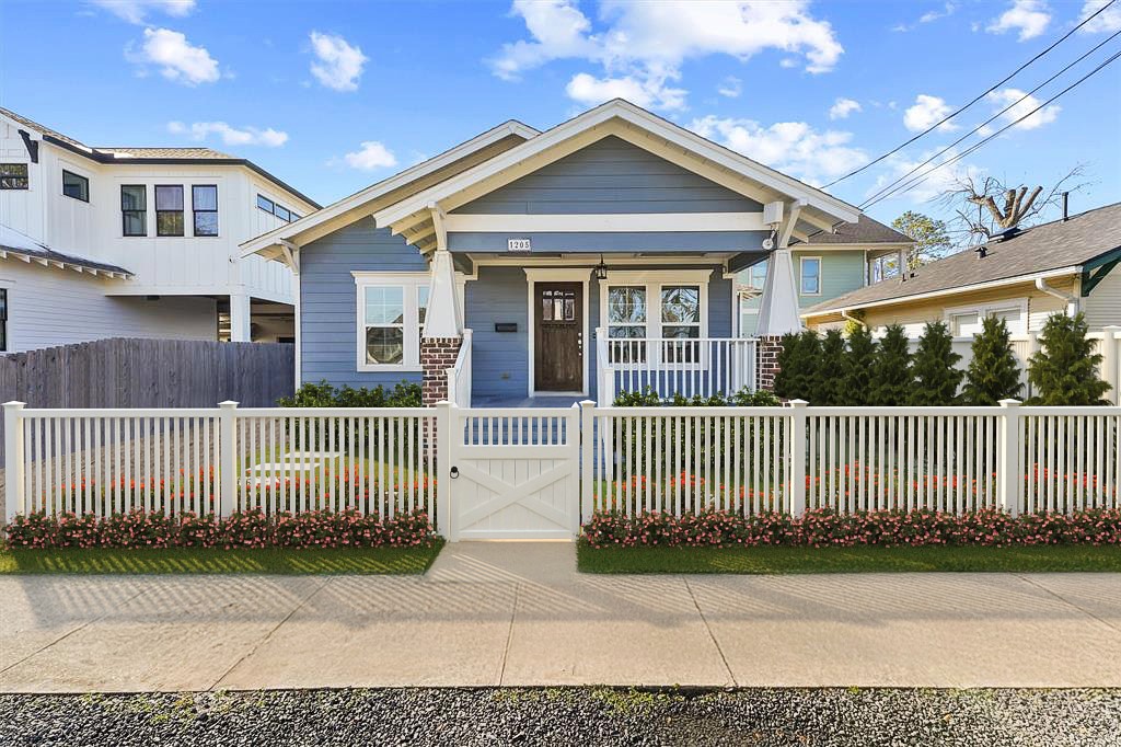 1205 Northwood Street Property Photo 1