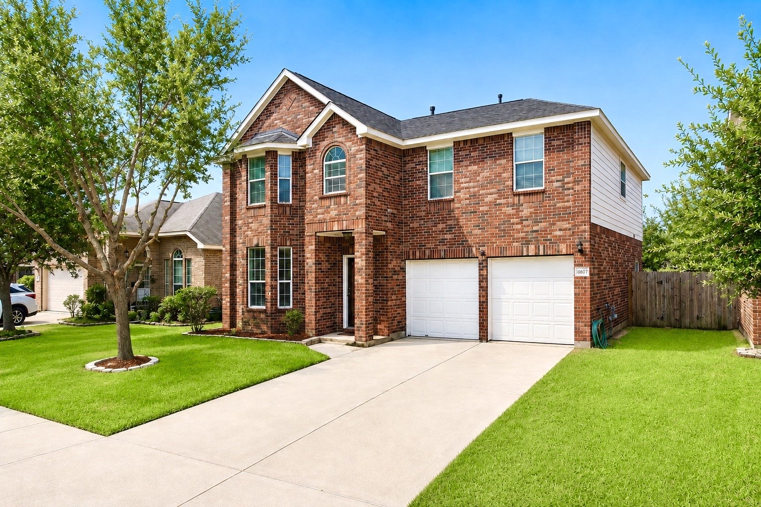 10750 Marigold Glen Way Property Photo 3