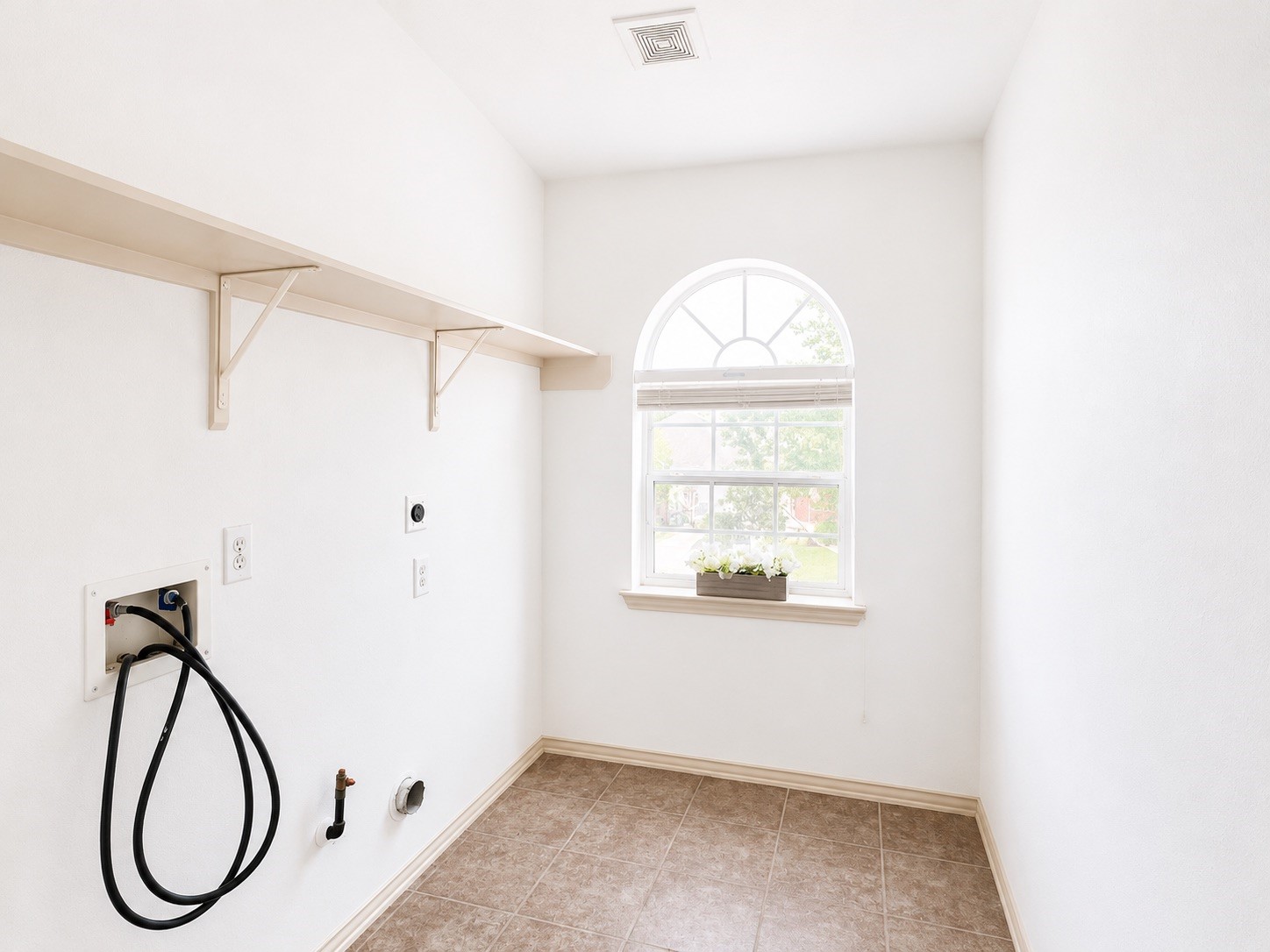 10750 Marigold Glen Way Property Photo 12