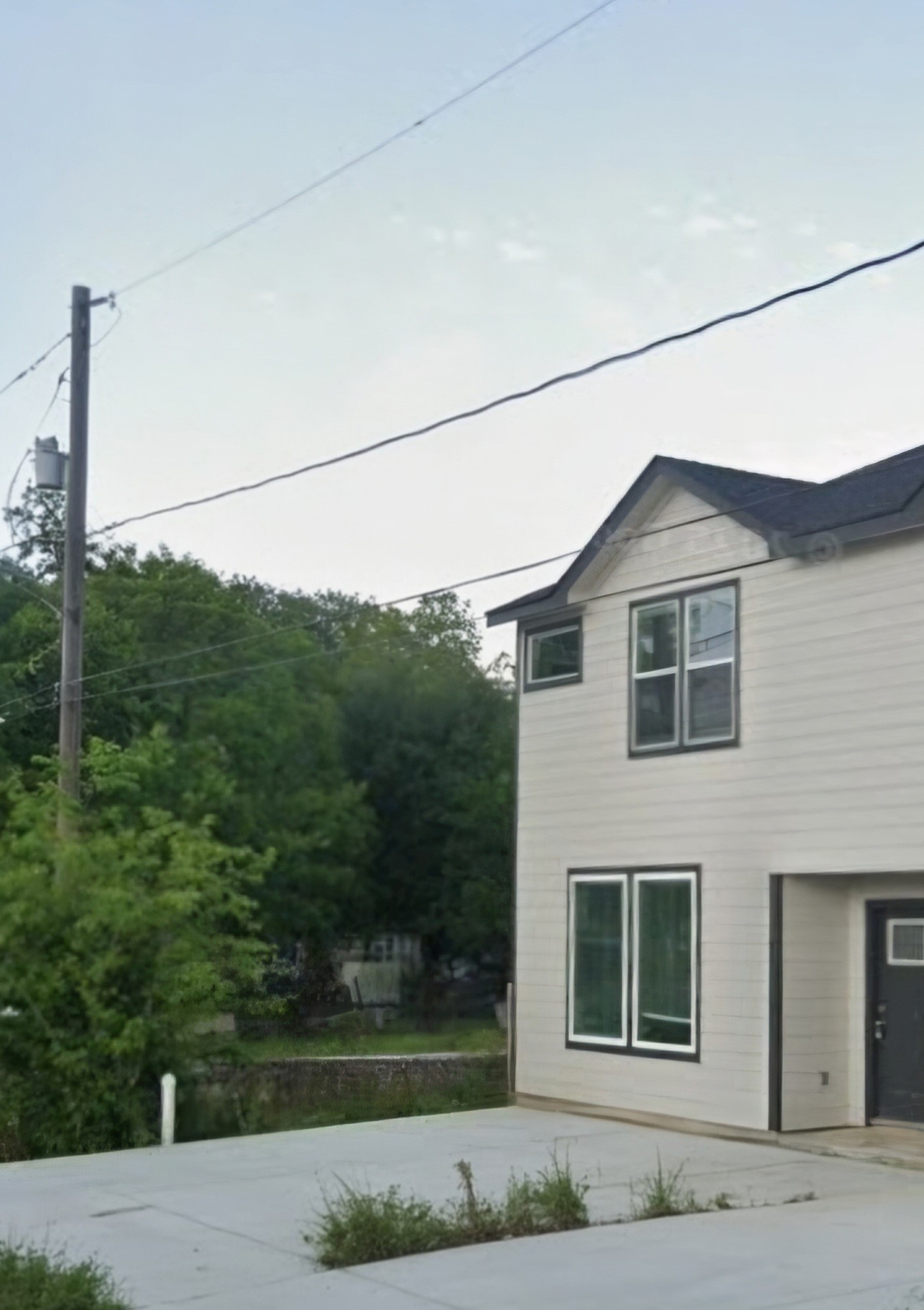 4106 A White Street Property Photo 1