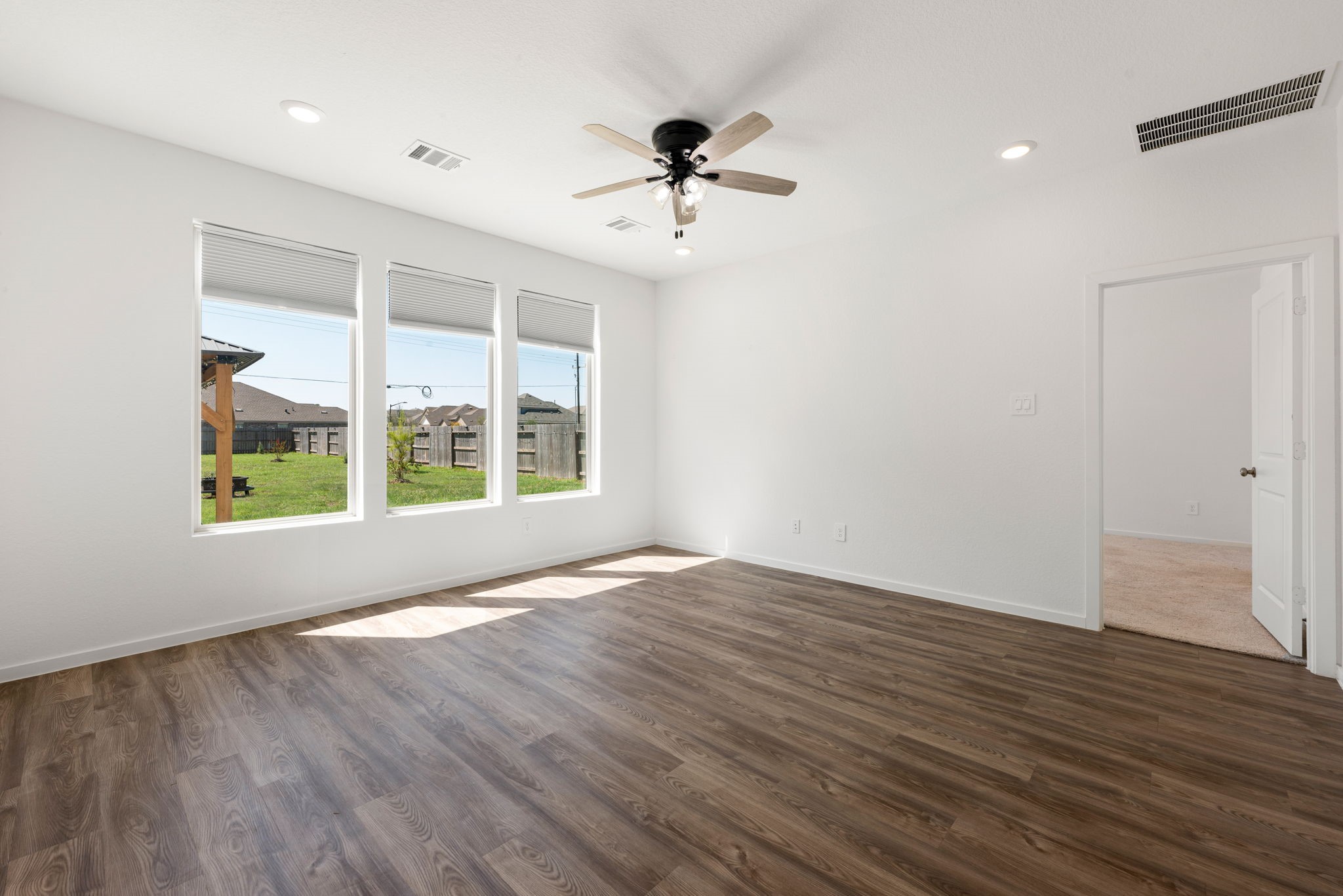 153 Wasatch Peaks Way Property Photo 8