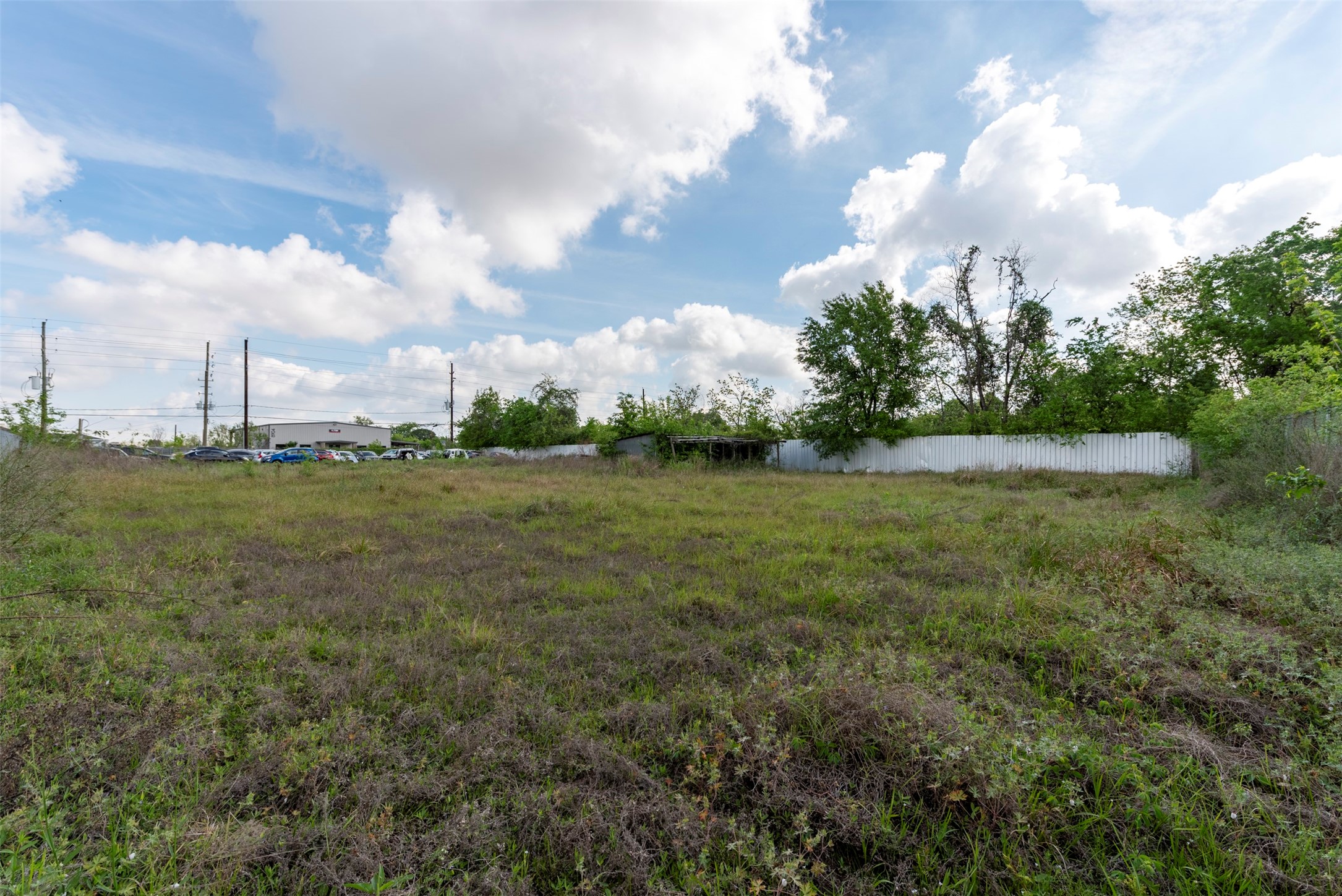 8909 Taub Road Property Photo 16