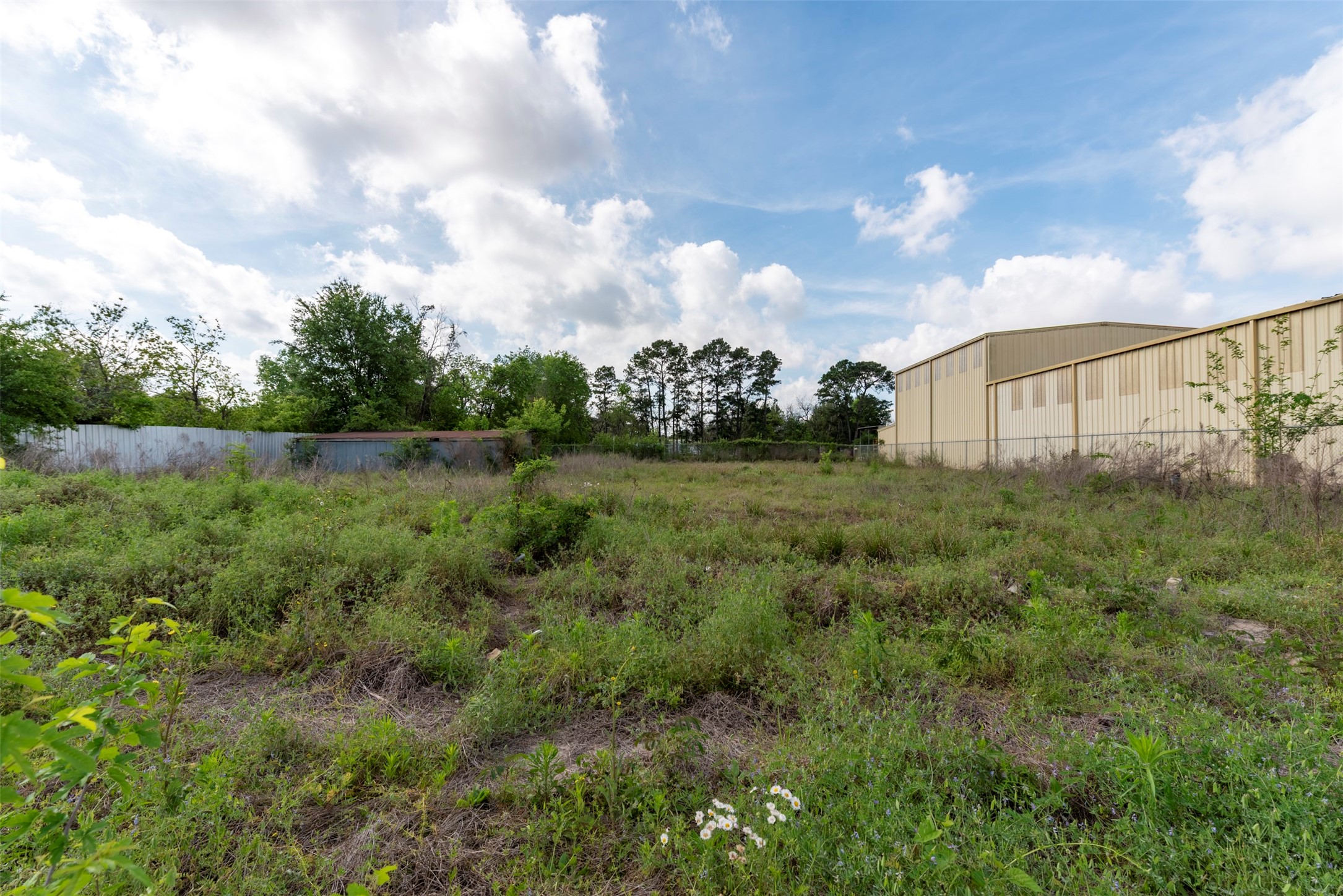 8909 Taub Road Property Photo 21