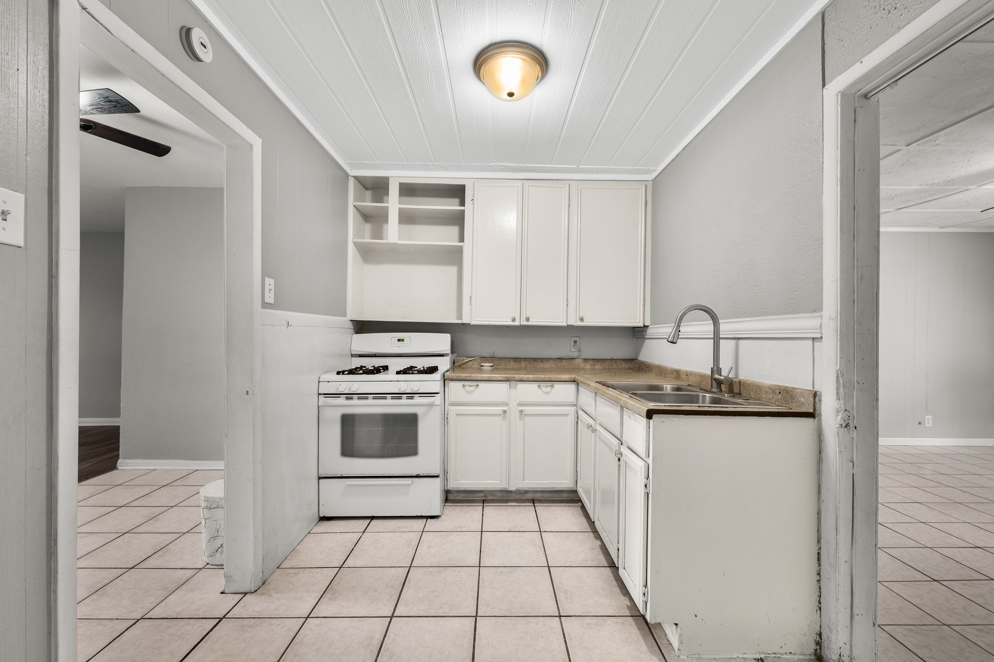 1107 3rd Avenue N Property Photo 12