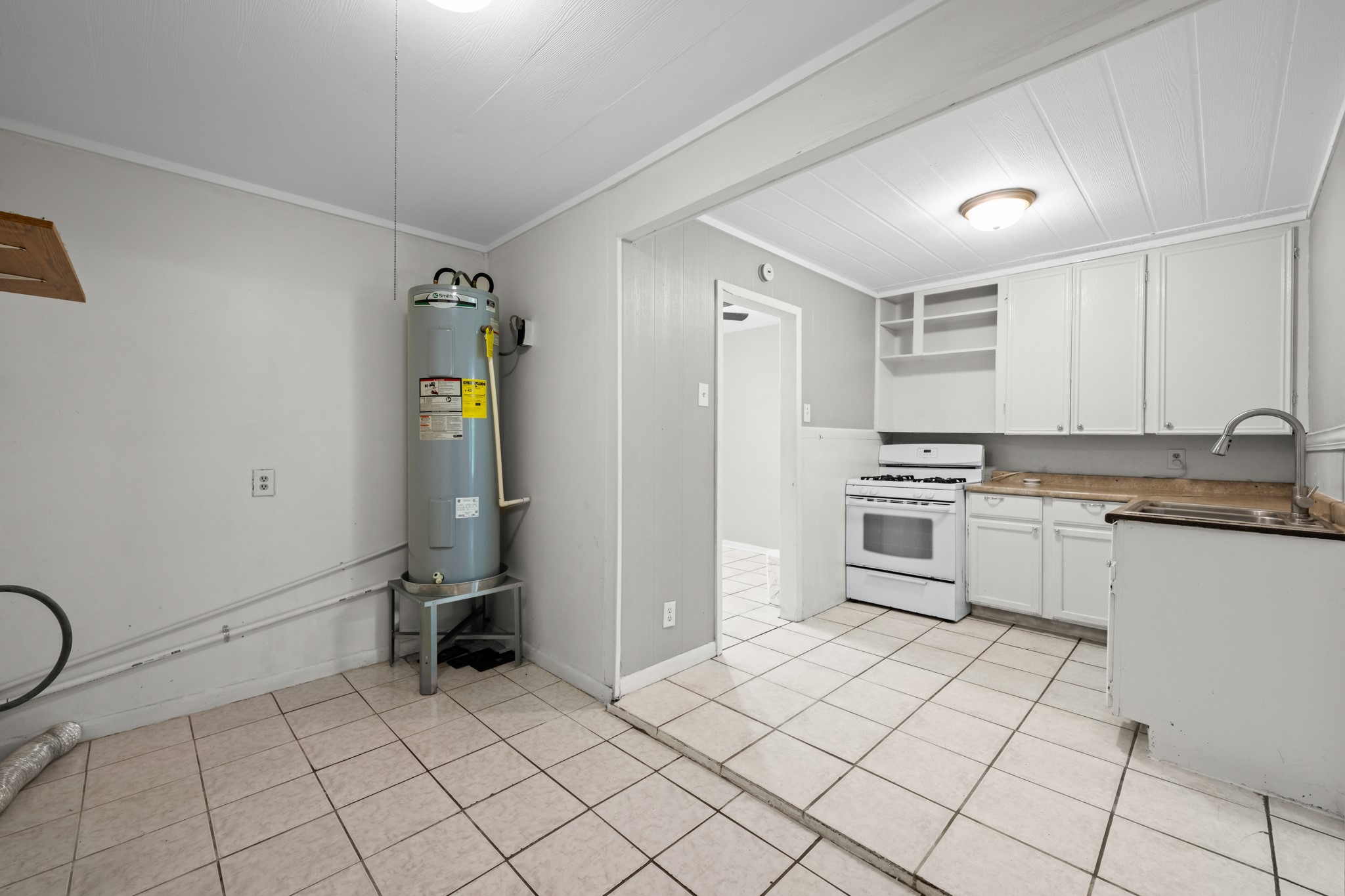 1107 3rd Avenue N Property Photo 14