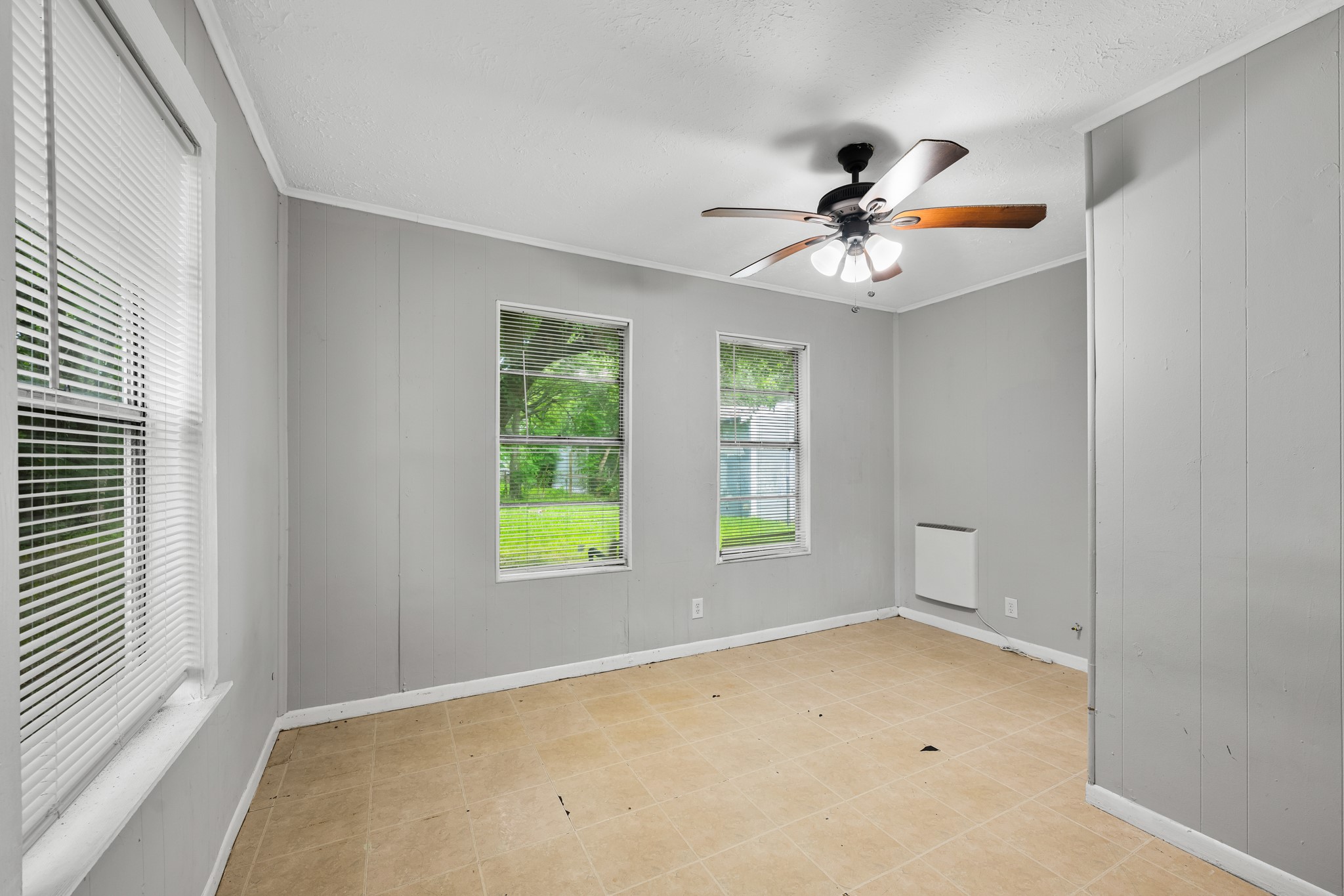 1107 3rd Avenue N Property Photo 23
