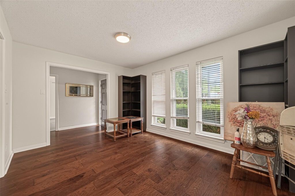 14507 Ravenhurst Lane Property Photo 8