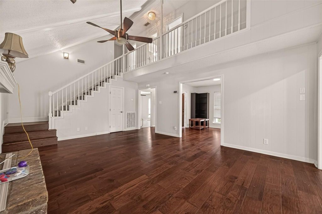 14507 Ravenhurst Lane Property Photo 9