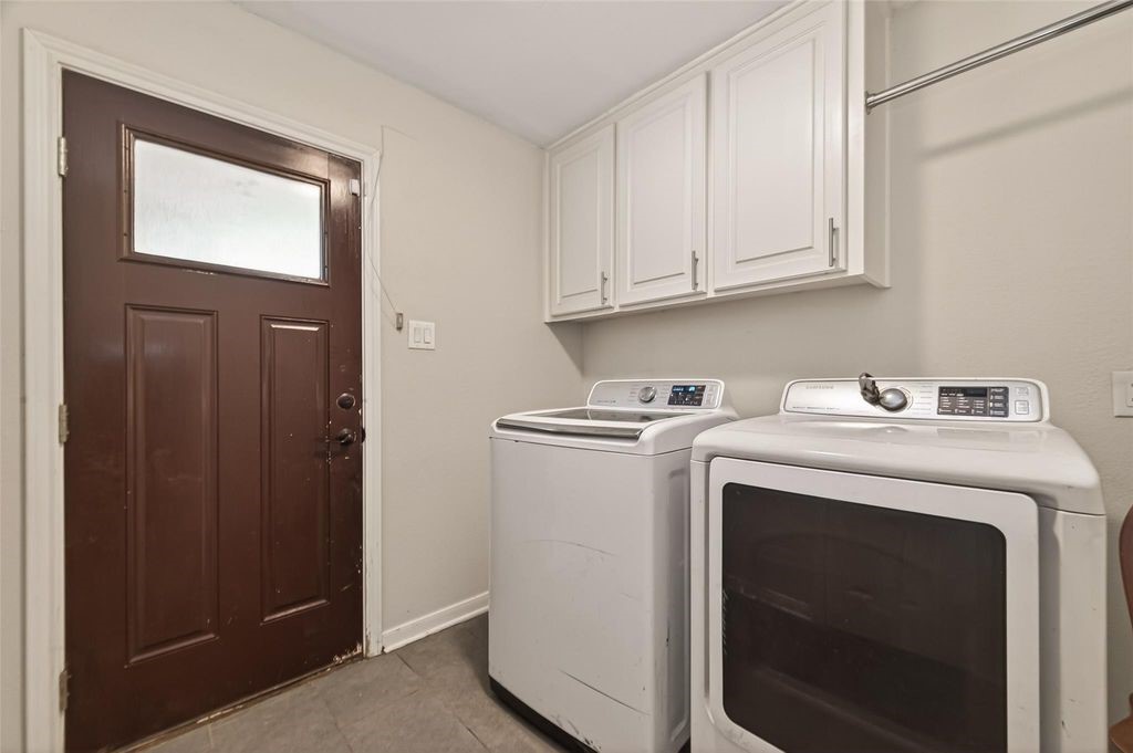 14507 Ravenhurst Lane Property Photo 17