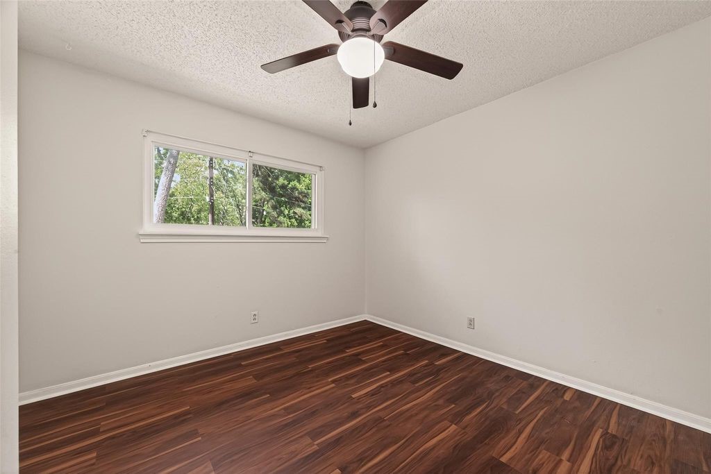 14507 Ravenhurst Lane Property Photo 20