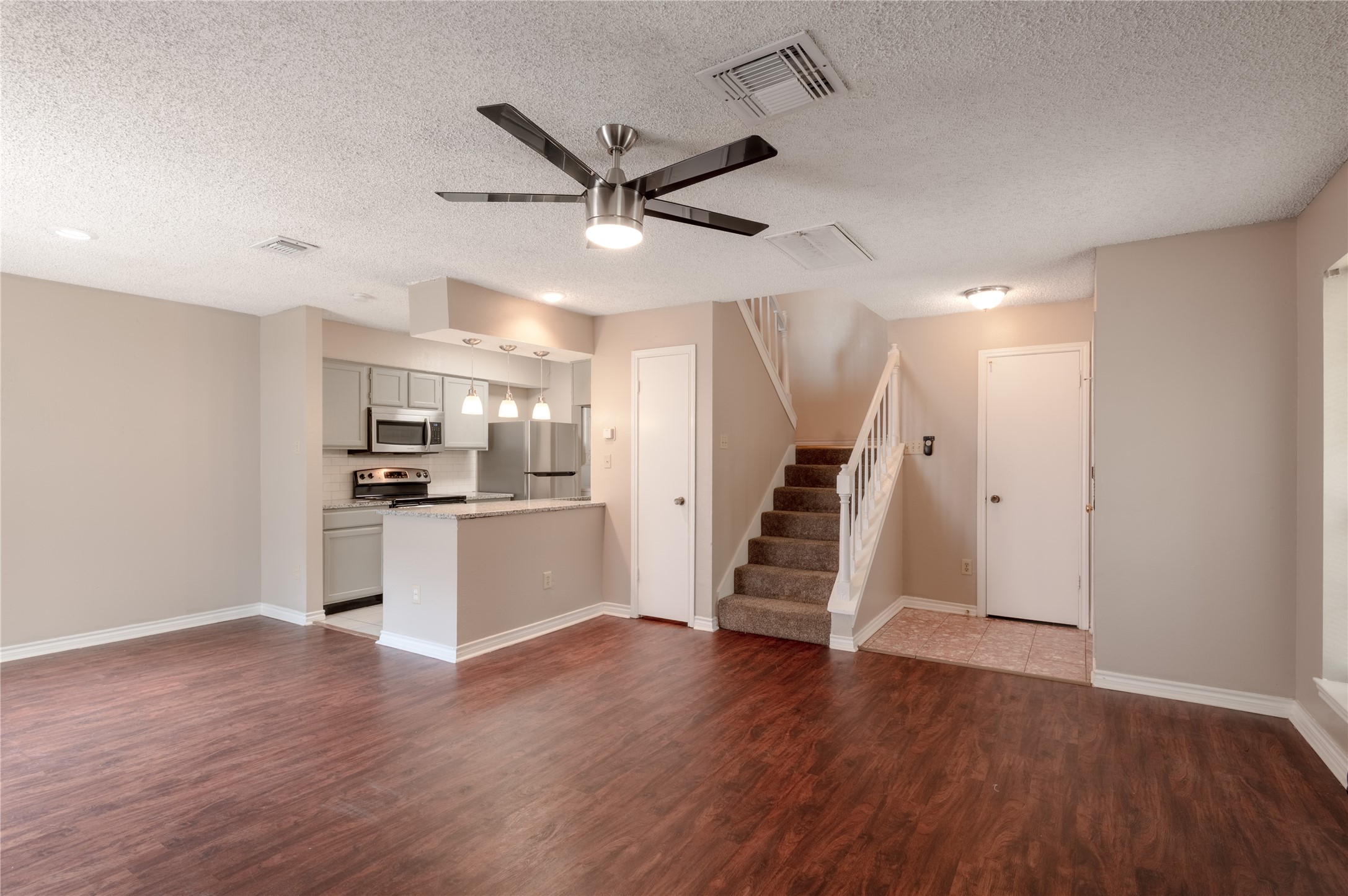 1228 Avenue O H Property Photo 4