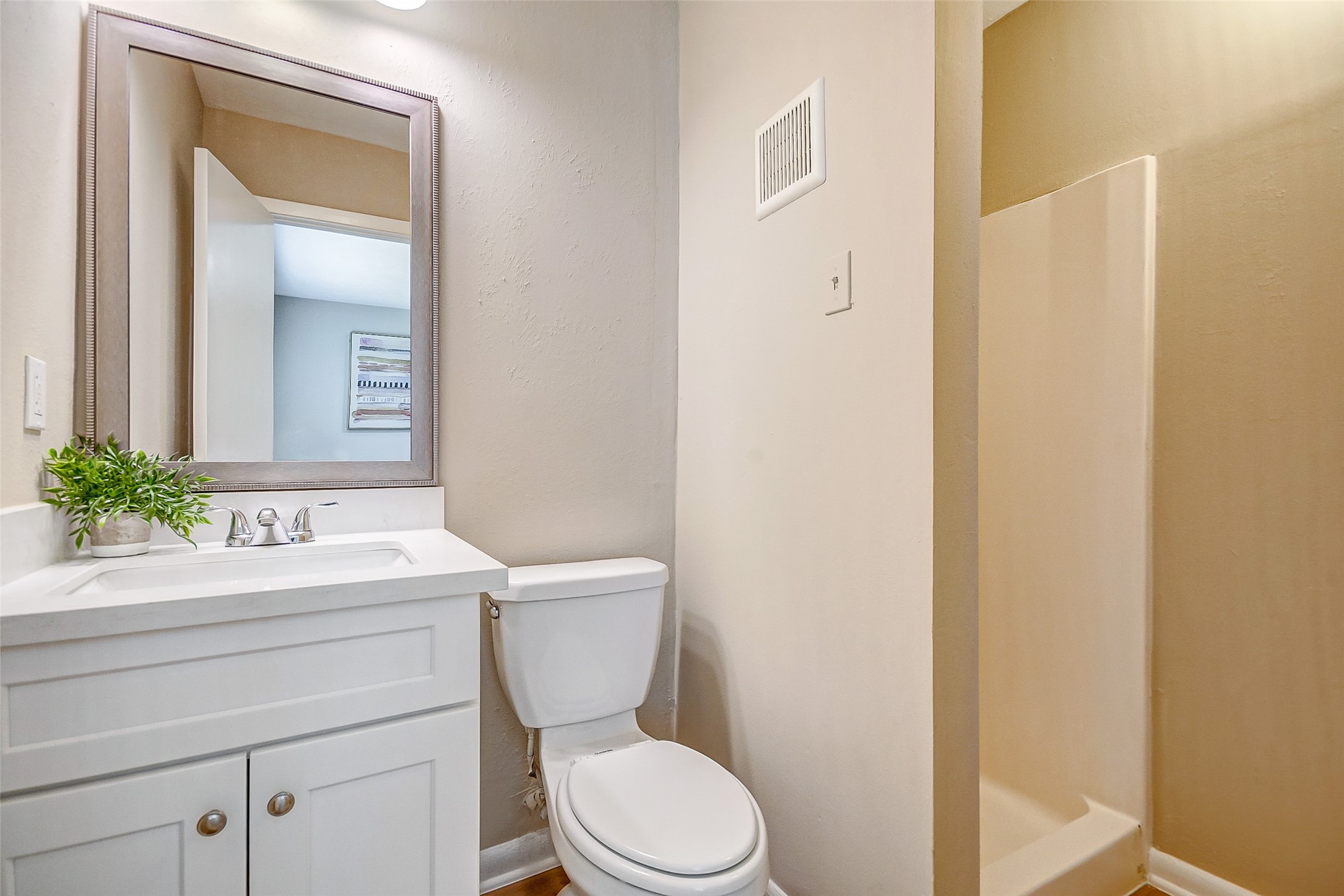 710 Stonewall Drive Property Photo 24