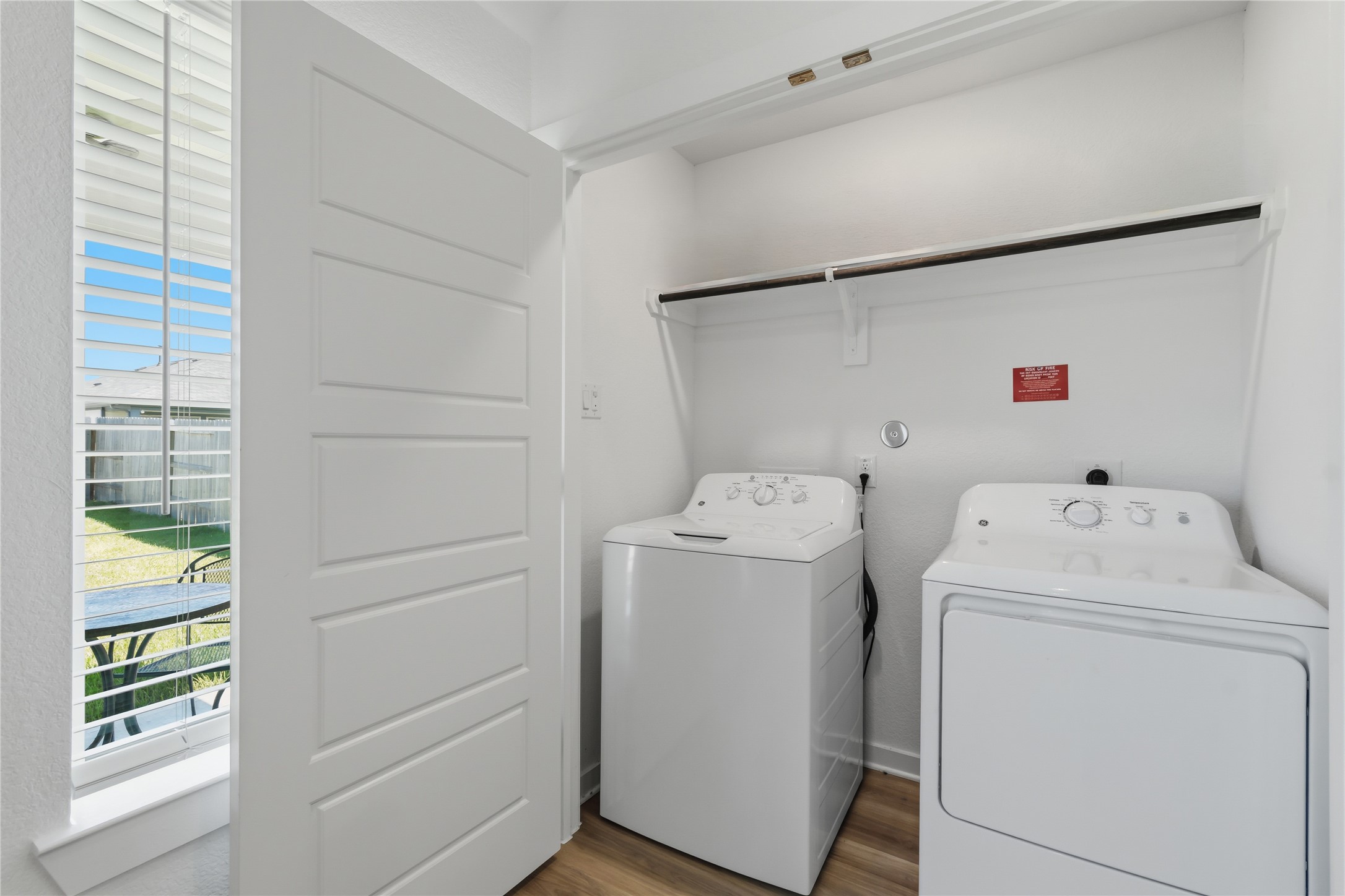 26123 Ethereal Road Property Photo 20