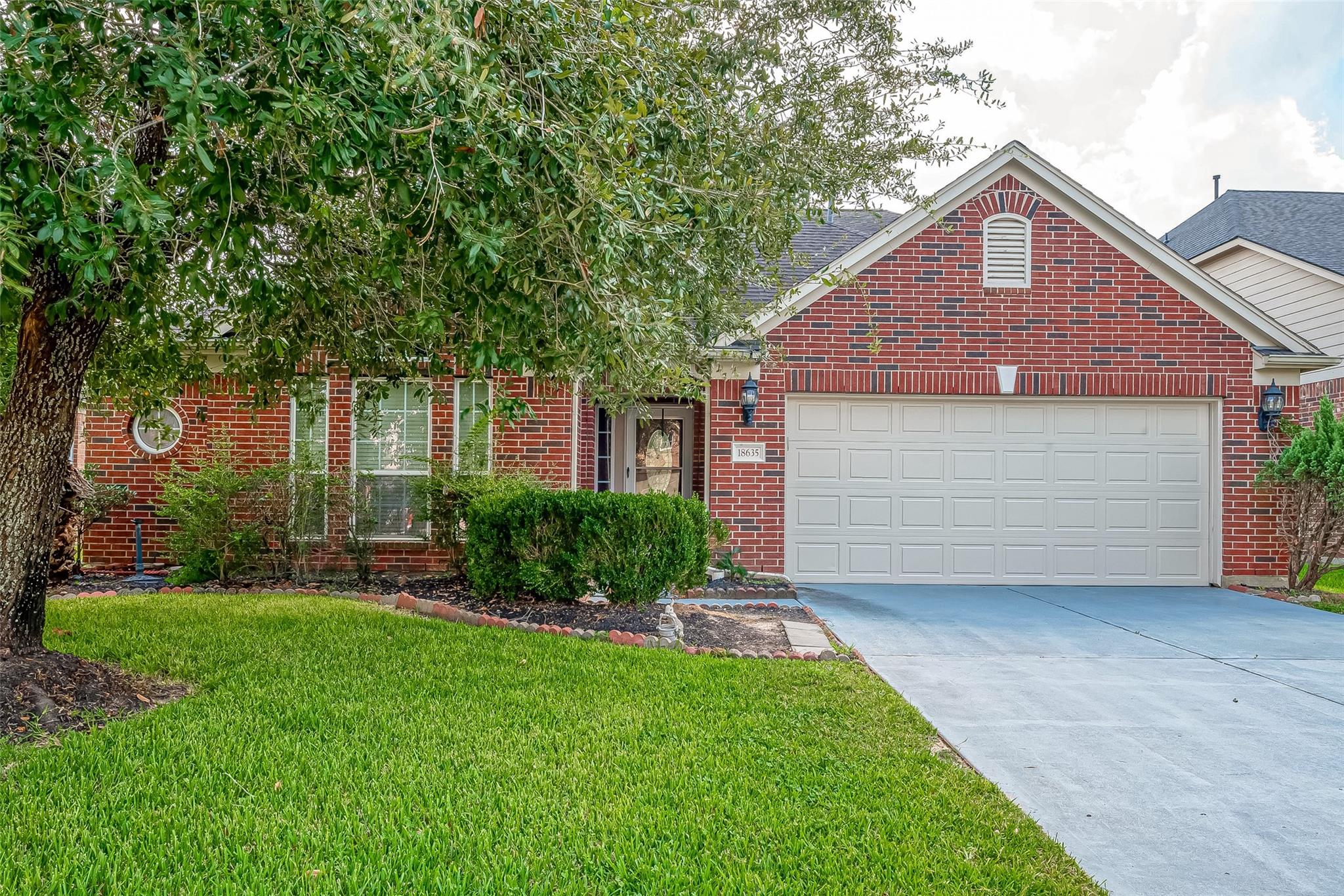 18635 Cypress Lake Village Drive, Cypress Tx 77429 Property Photo 1