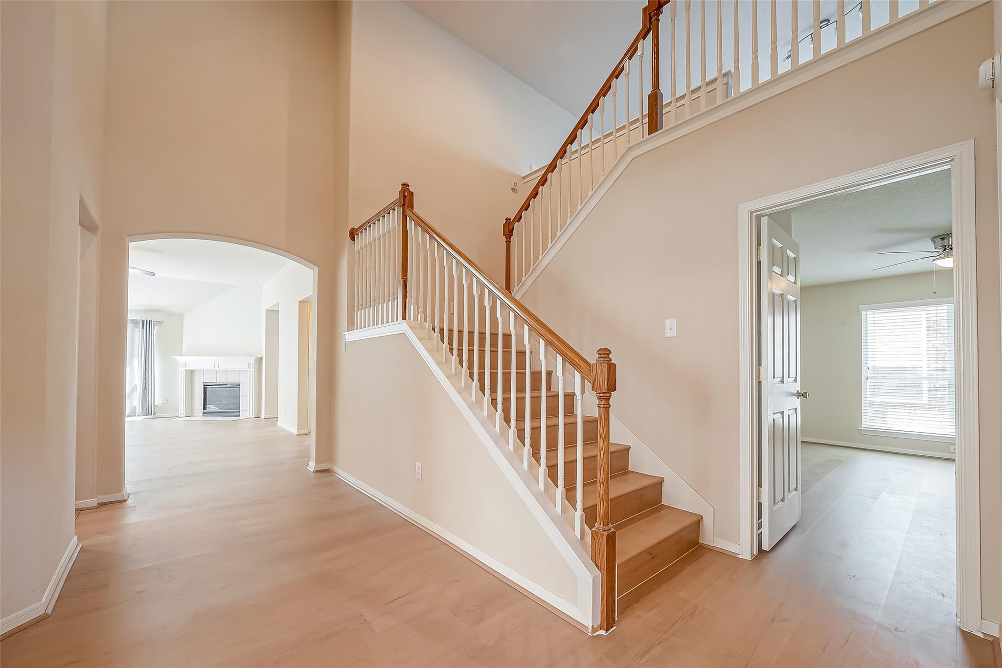 18635 Cypress Lake Village Drive, Cypress Tx 77429 Property Photo 5