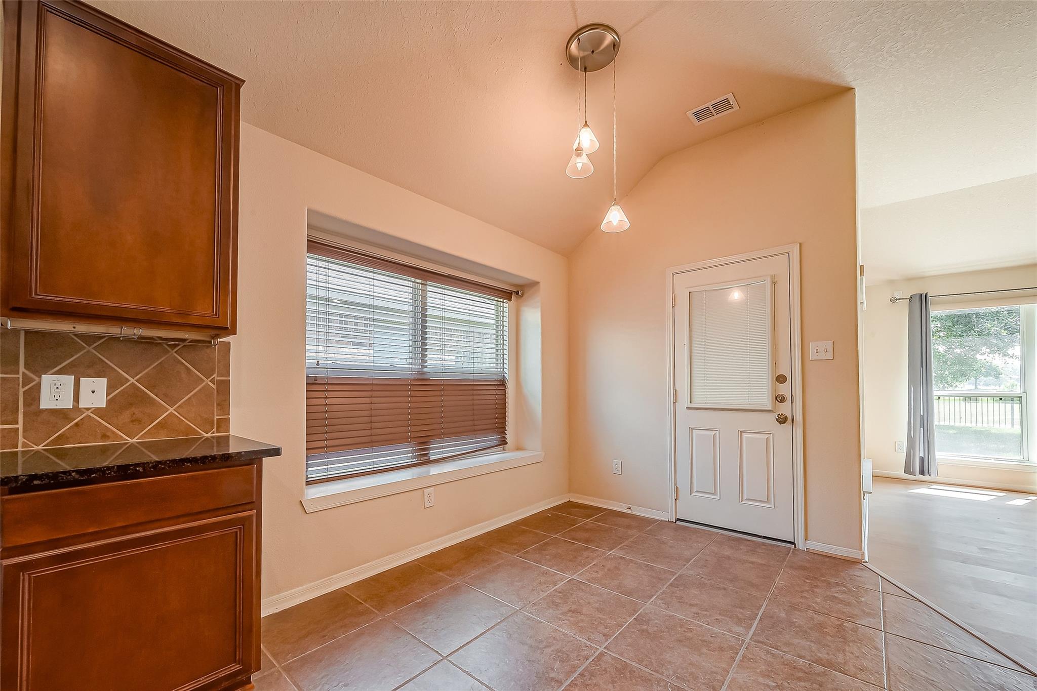 18635 Cypress Lake Village Drive, Cypress Tx 77429 Property Photo 13