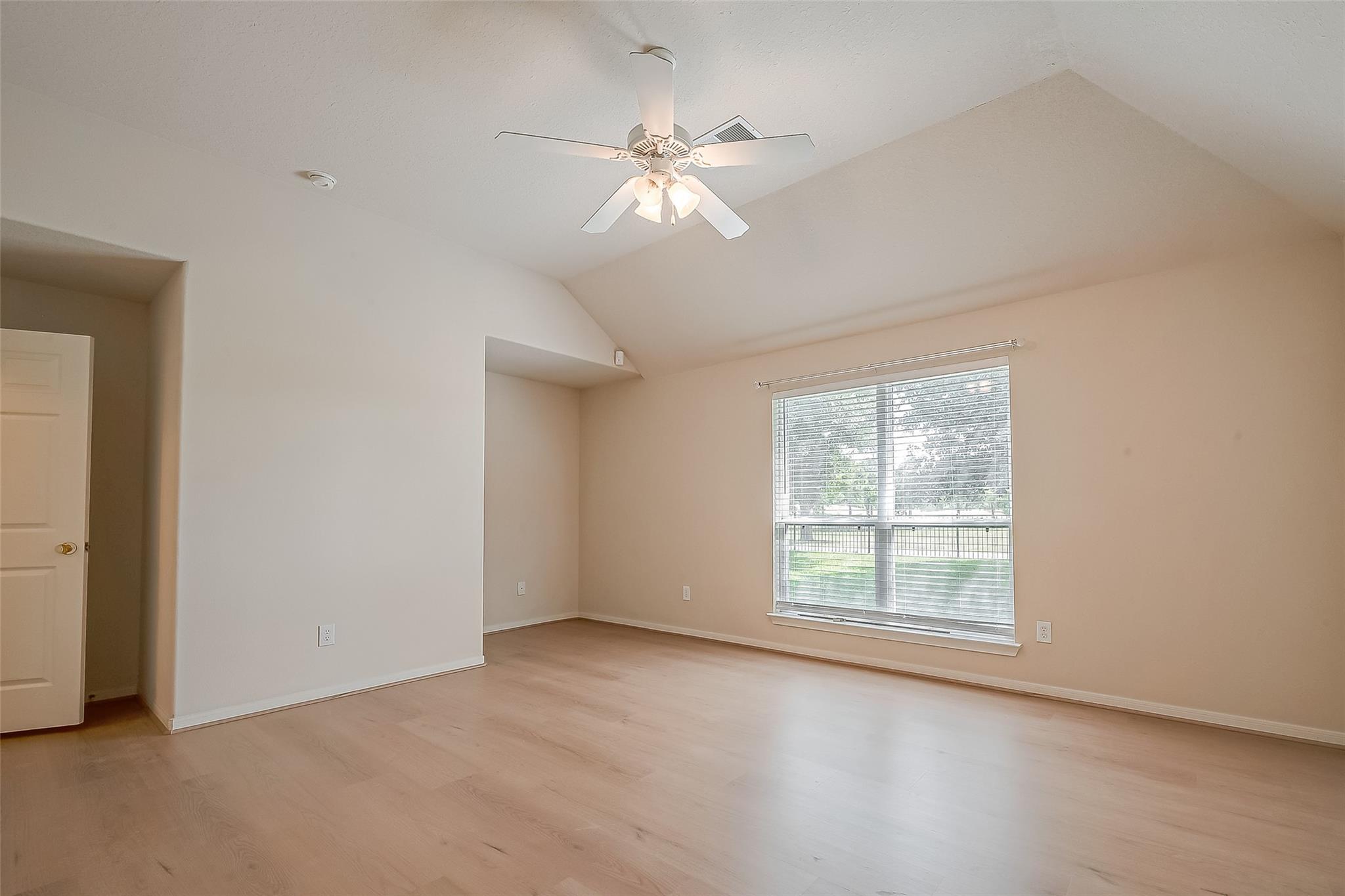 18635 Cypress Lake Village Drive, Cypress Tx 77429 Property Photo 15