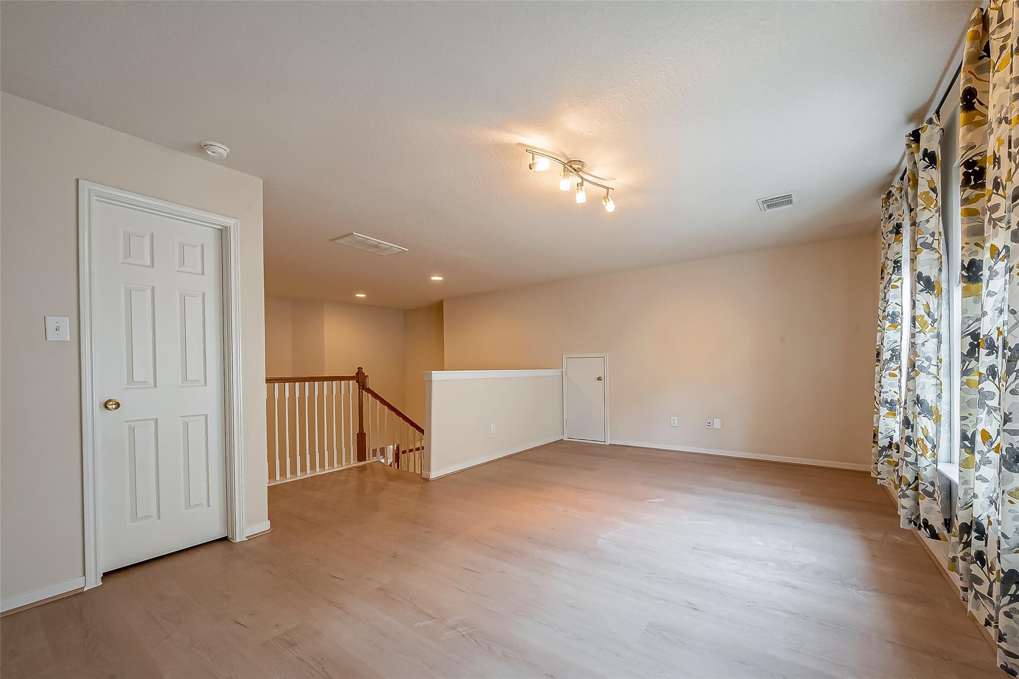 18635 Cypress Lake Village Drive, Cypress Tx 77429 Property Photo 31