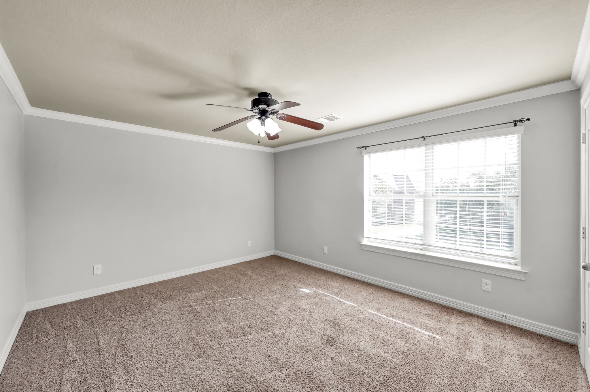 24407 Split Rock Falls Property Photo 20