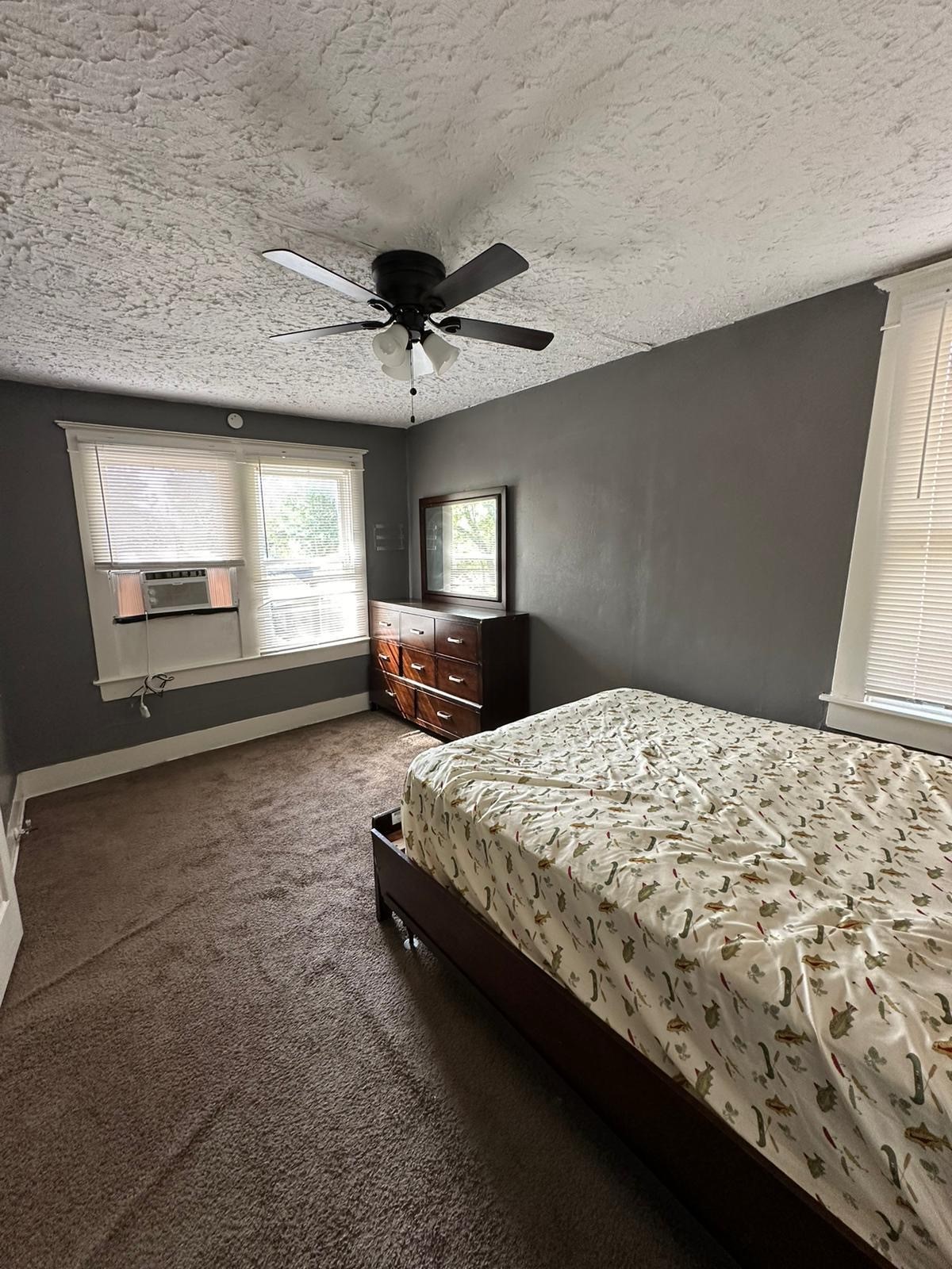 6818 Stearns Street Property Photo 13