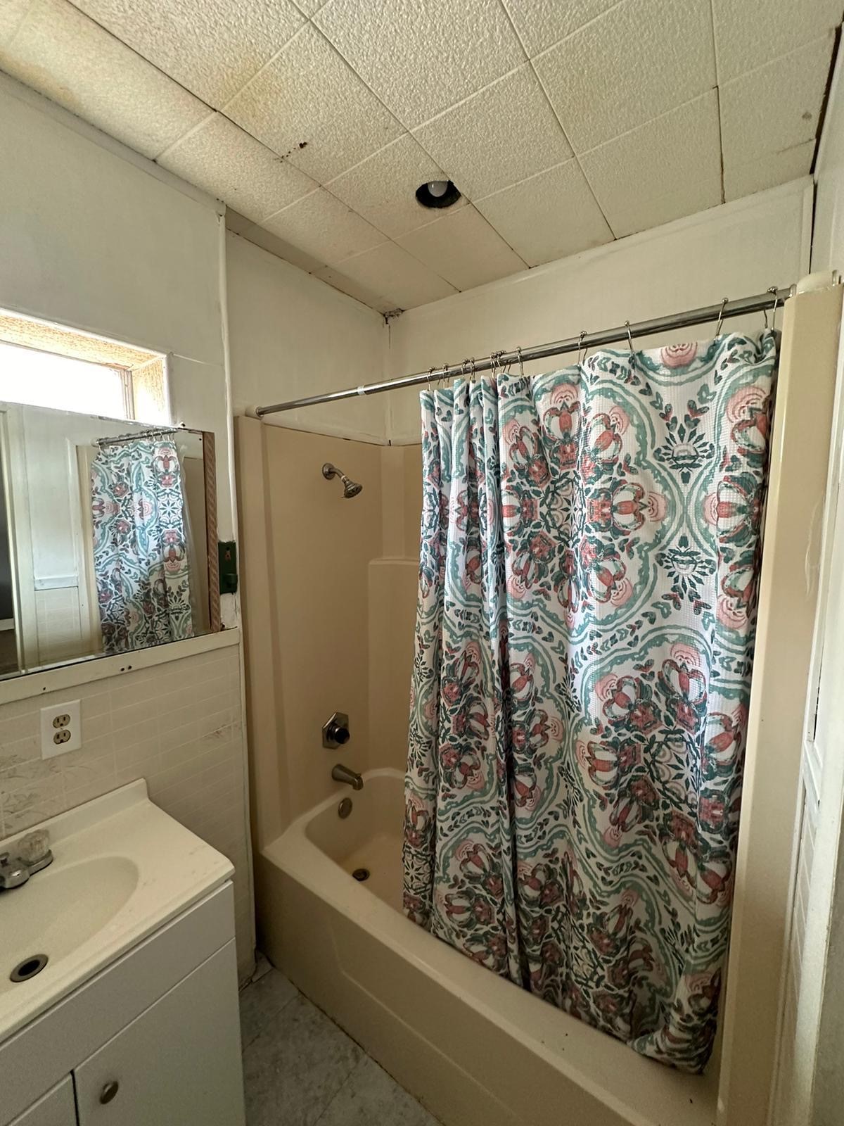 6818 Stearns Street Property Photo 15