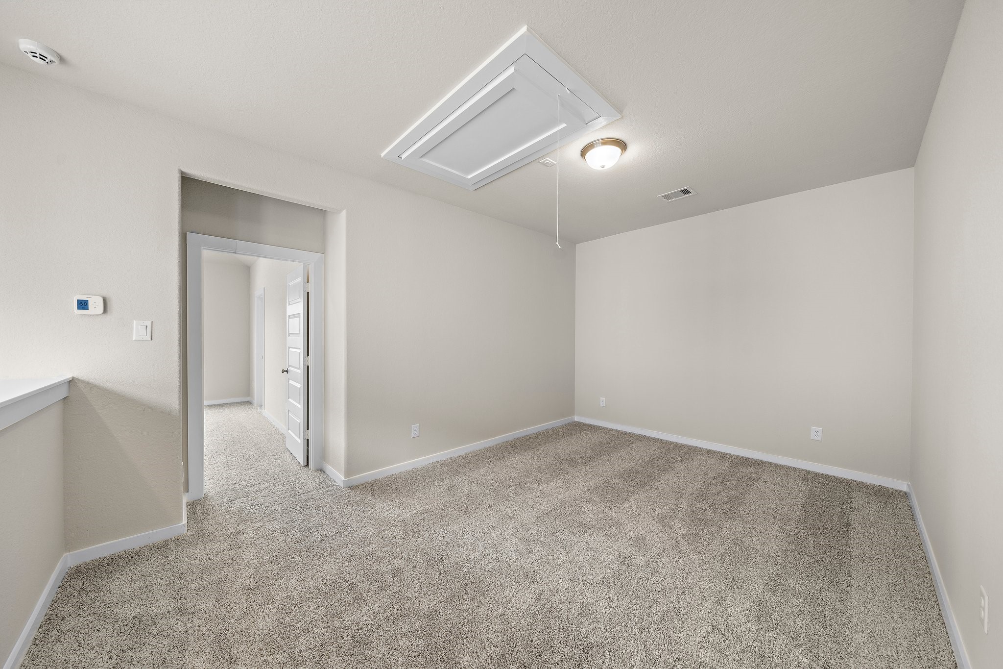 9912 Storehouse Drive Property Photo 12