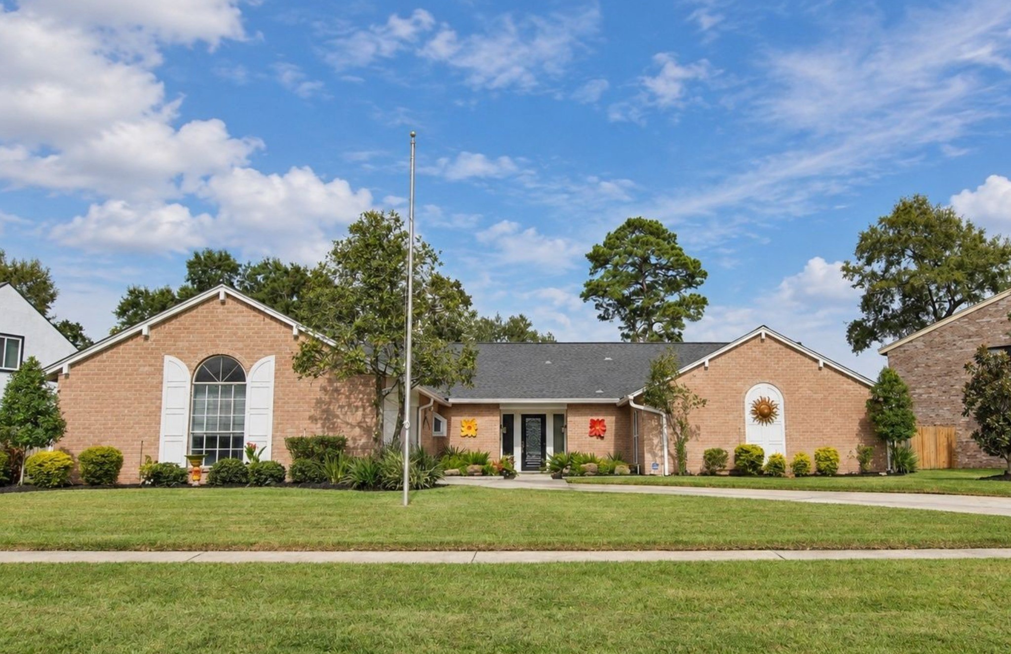 3119 Silver Springs Drive Property Photo 1
