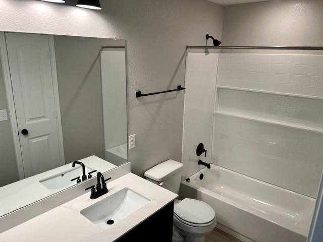 6420 Carriage Pines Drive Property Photo 10
