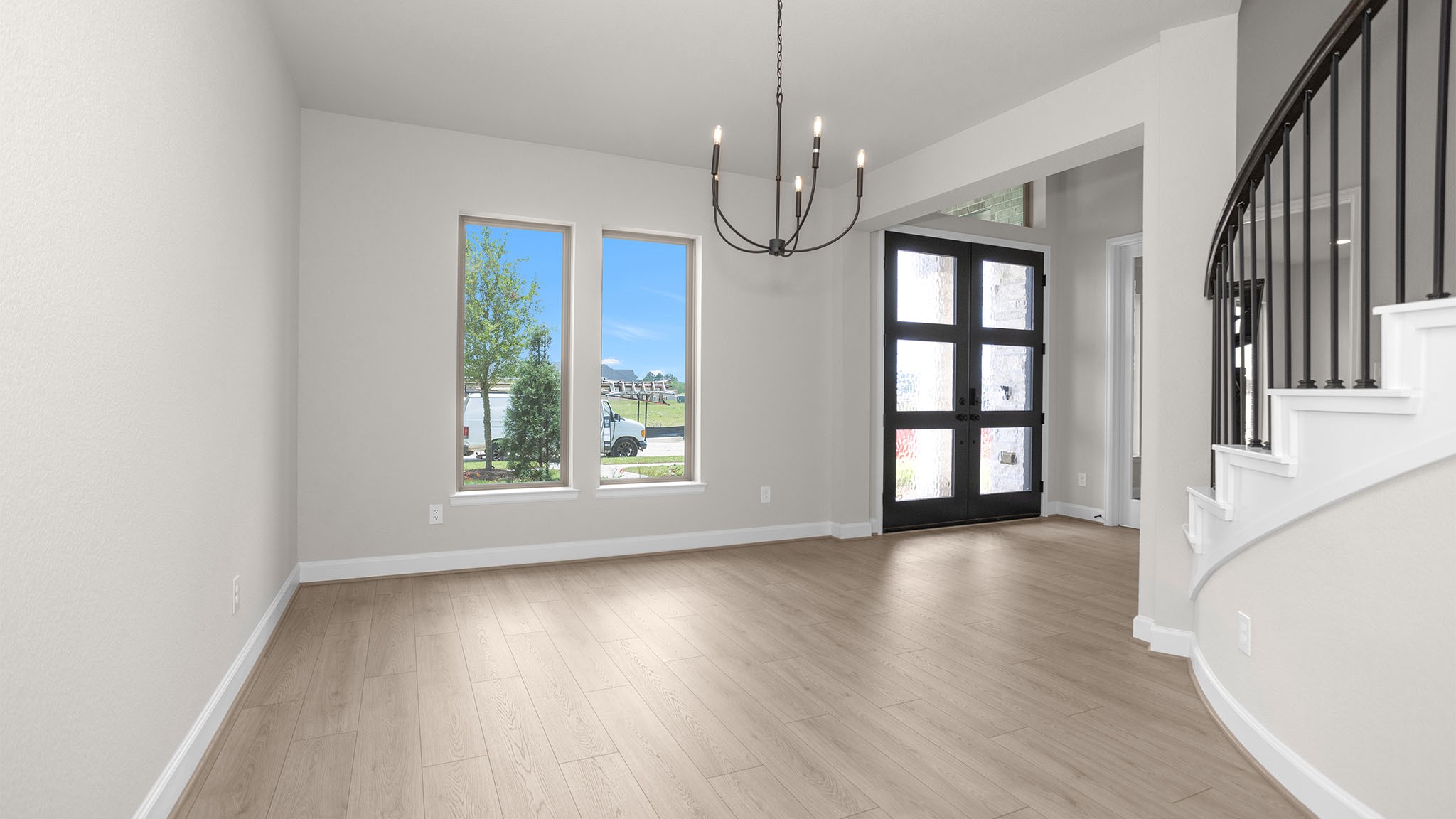 25626 Hughes Drive Property Photo 3
