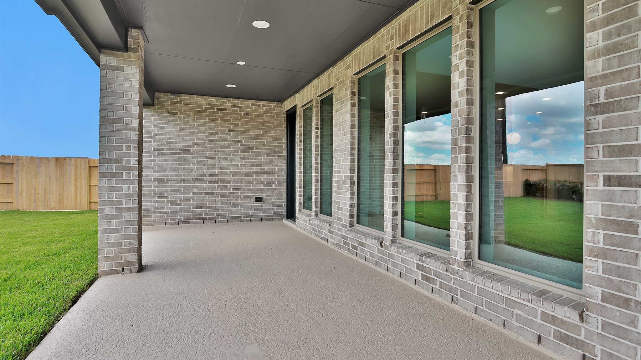 25626 Hughes Drive Property Photo 17