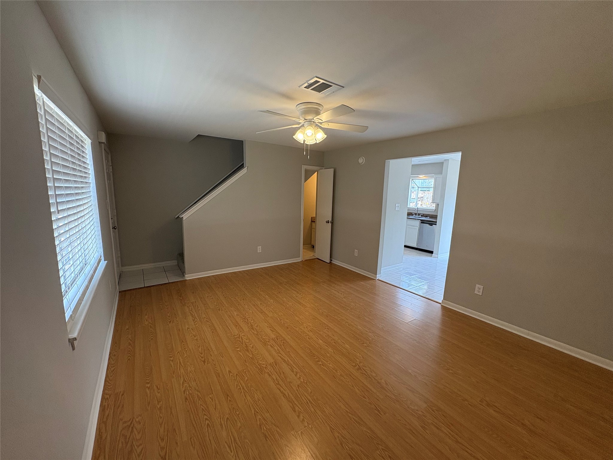 211 N Chestnut Street A Property Photo 3