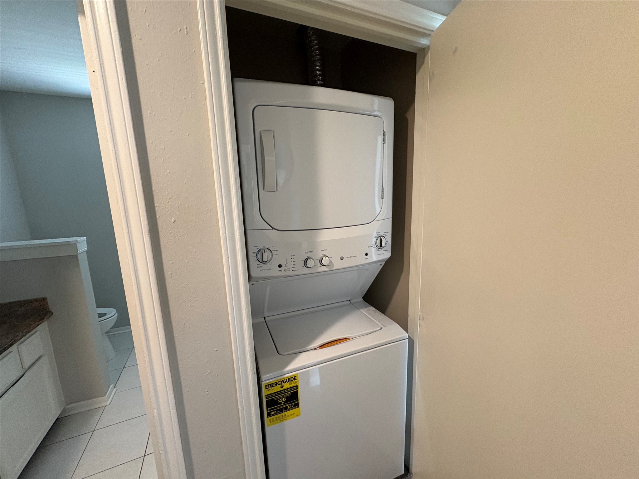 211 N Chestnut Street A Property Photo 10