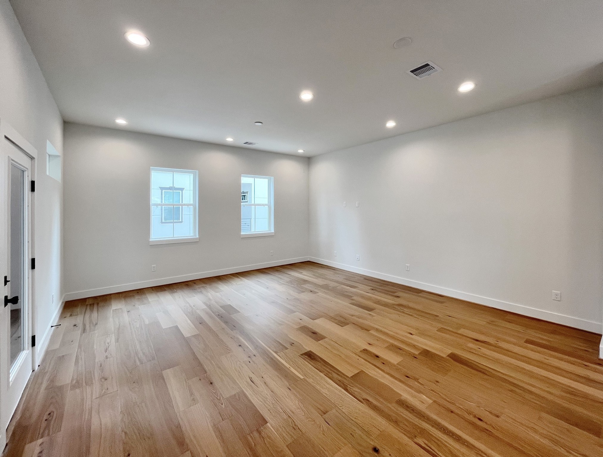 5438c Wheatley Street Property Photo 5