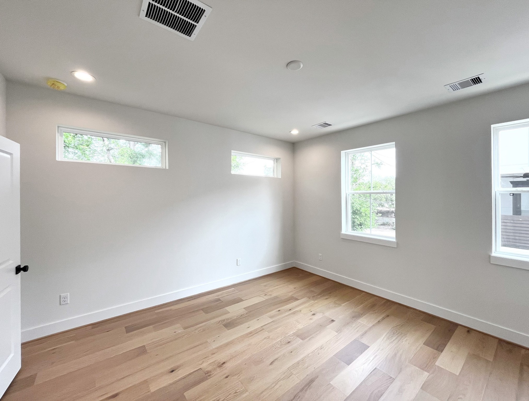5438c Wheatley Street Property Photo 10