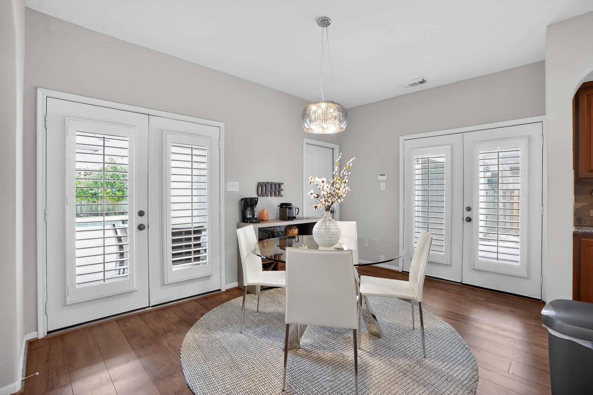 42 Crisp Morning Circle Property Photo 9