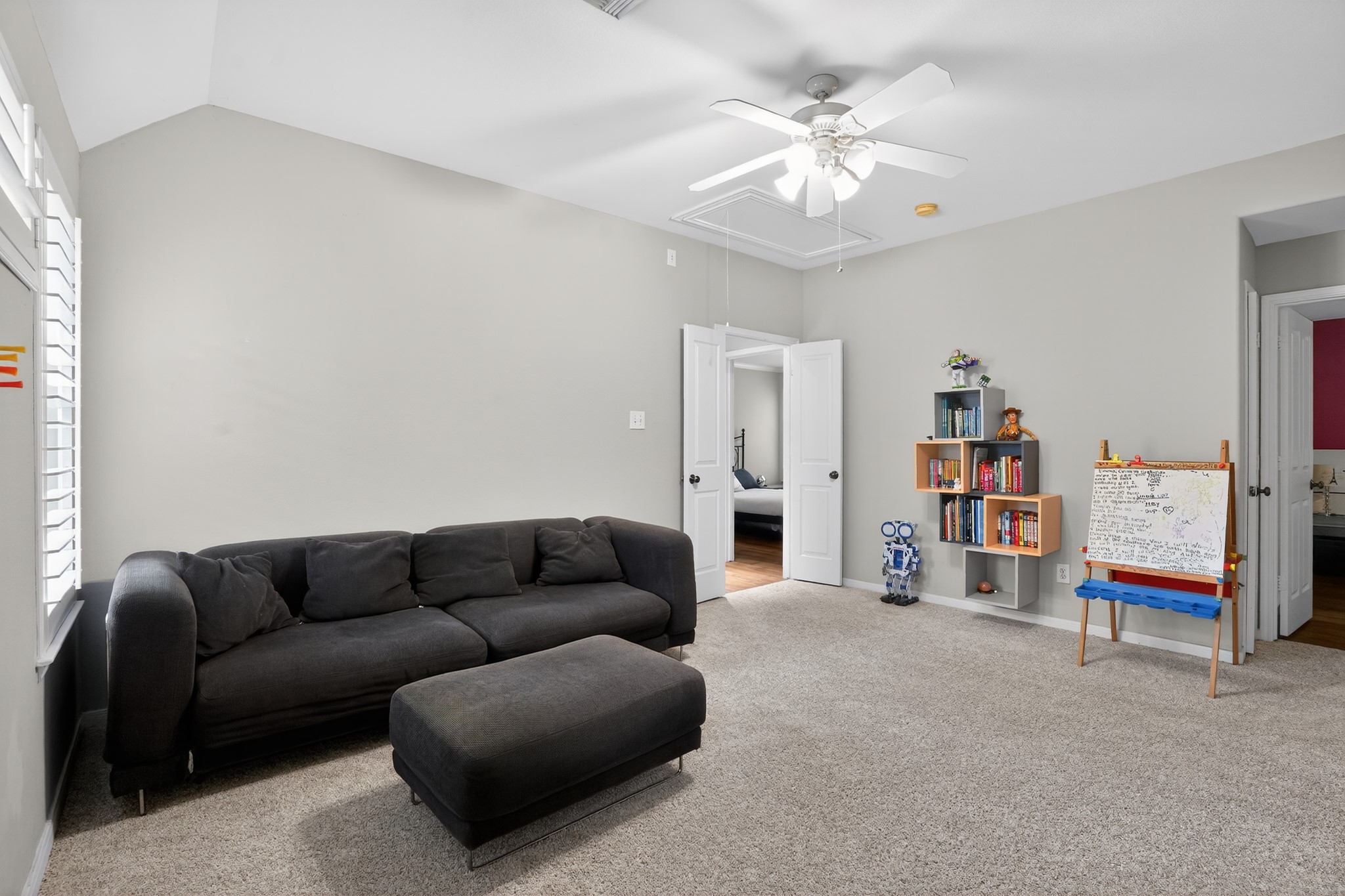 42 Crisp Morning Circle Property Photo 28