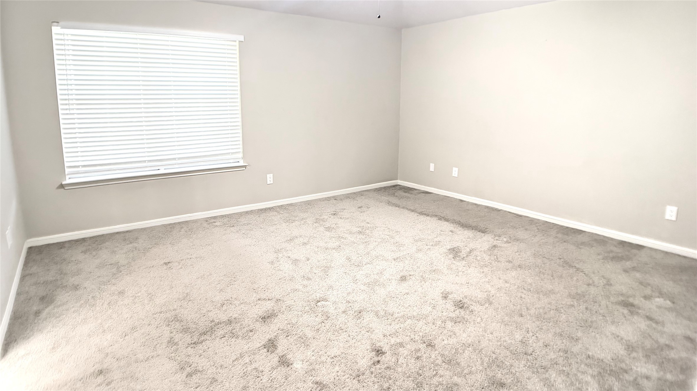 17743 Seven Pines Drive Property Photo 14