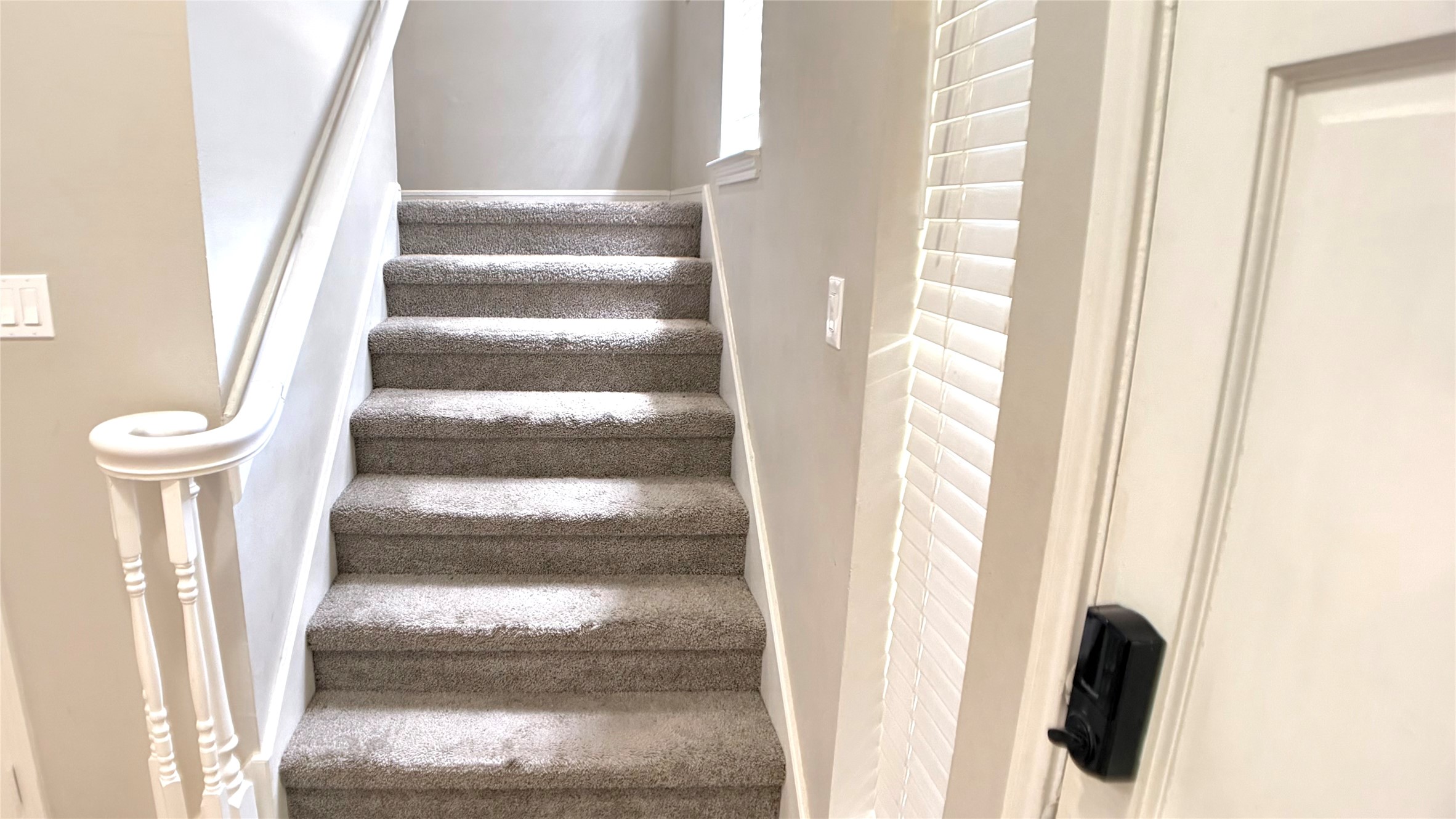 17743 Seven Pines Drive Property Photo 18