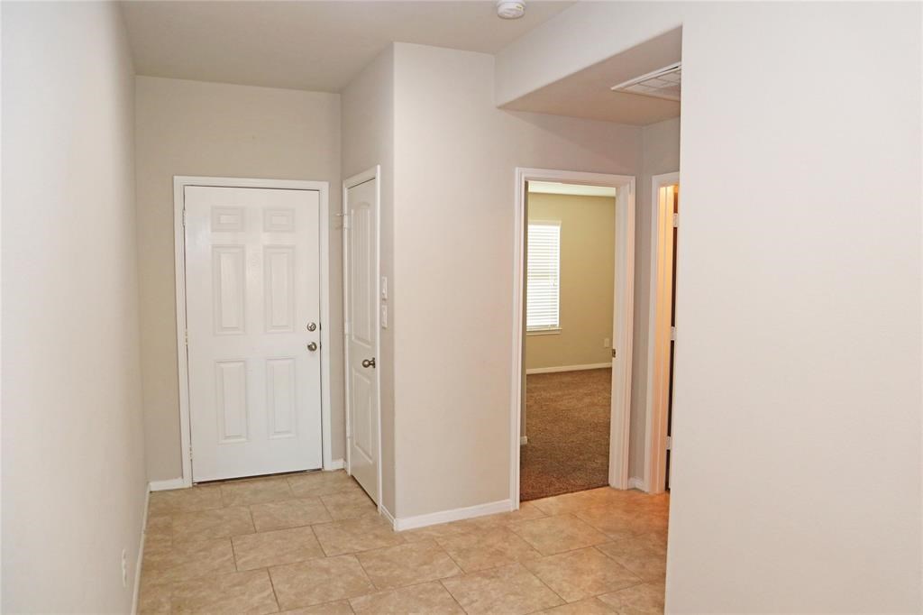 17714 Auburn Heights Trail Property Photo 4