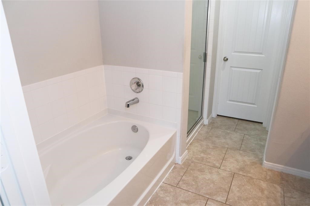 17714 Auburn Heights Trail Property Photo 13