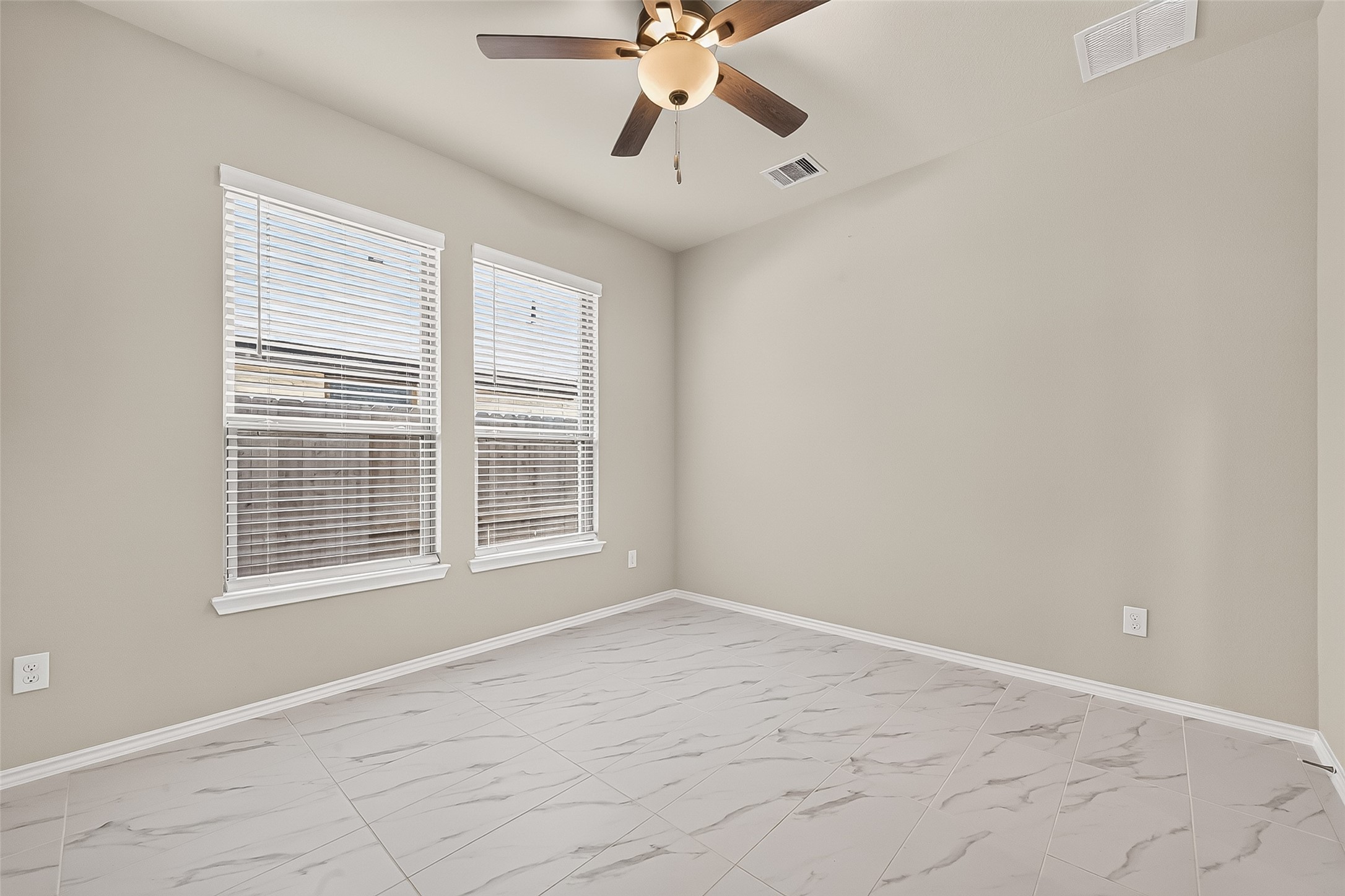 410 Mercury Sky Road Property Photo 10