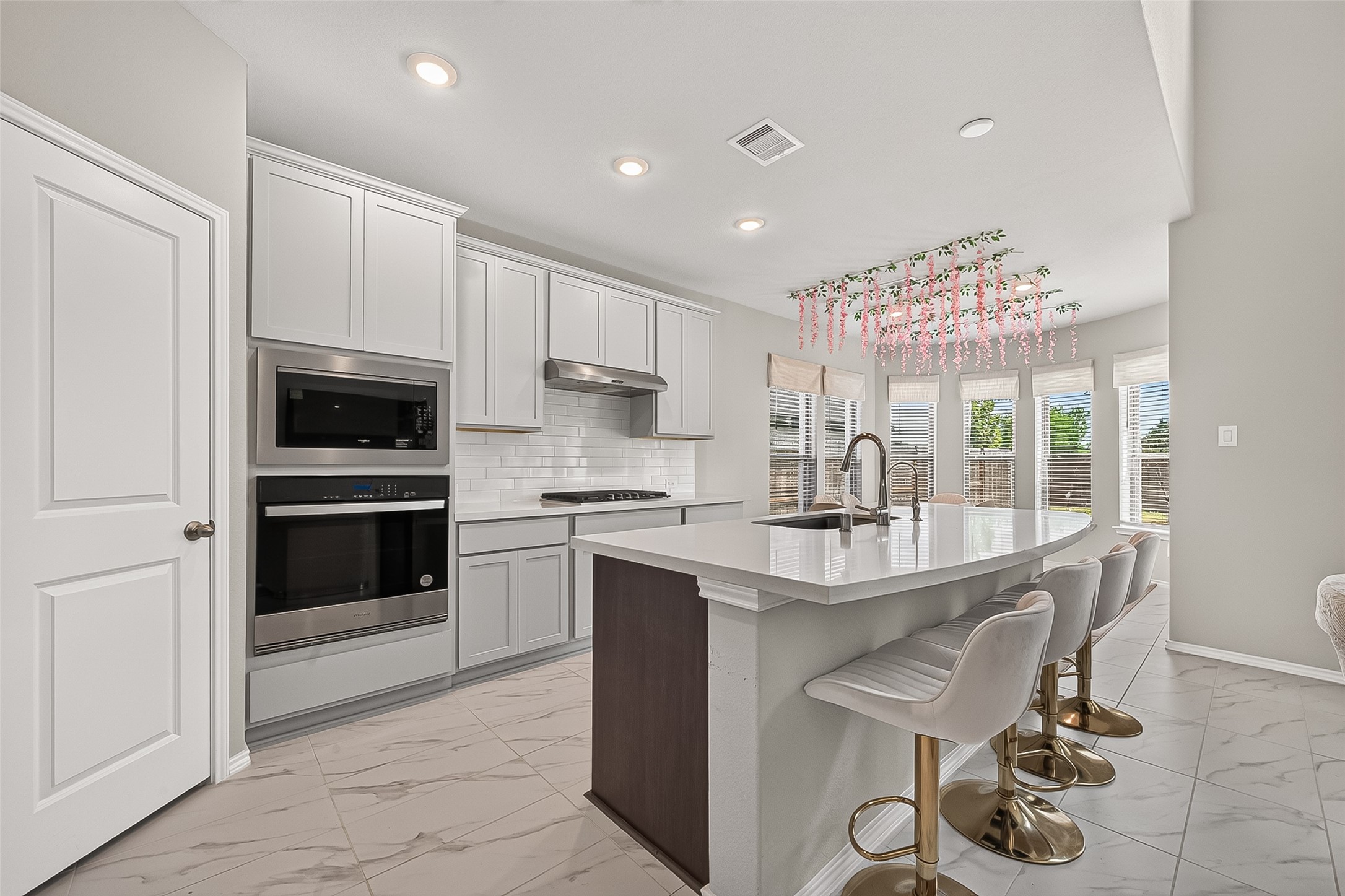 410 Mercury Sky Road Property Photo 24