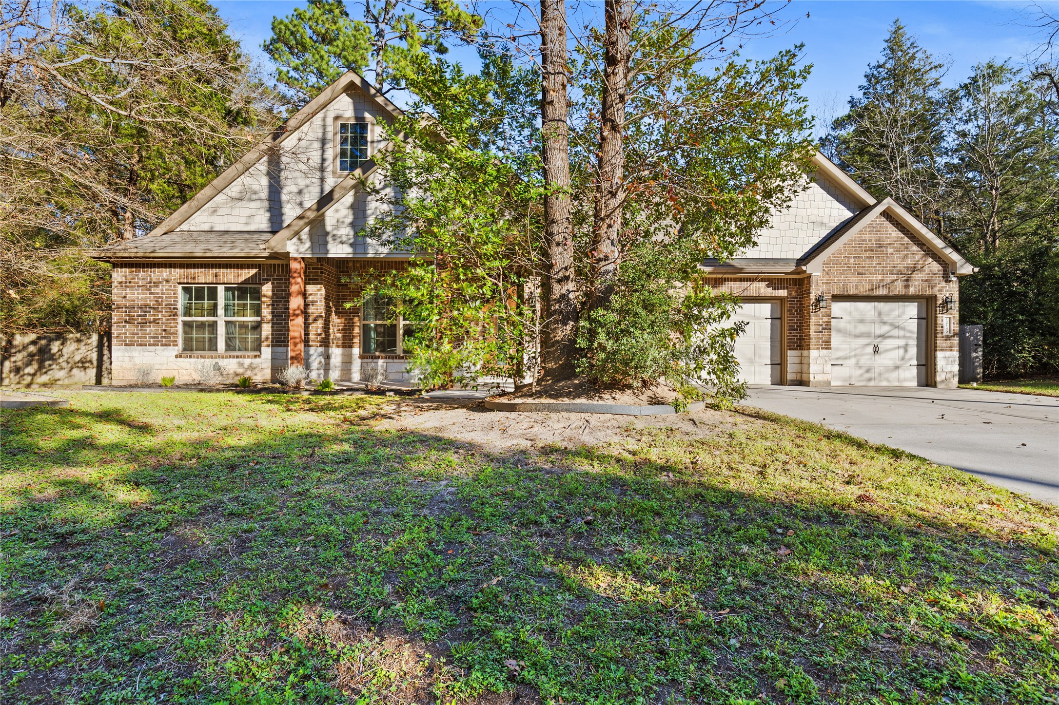 12140 Goliad Lane Property Photo 1