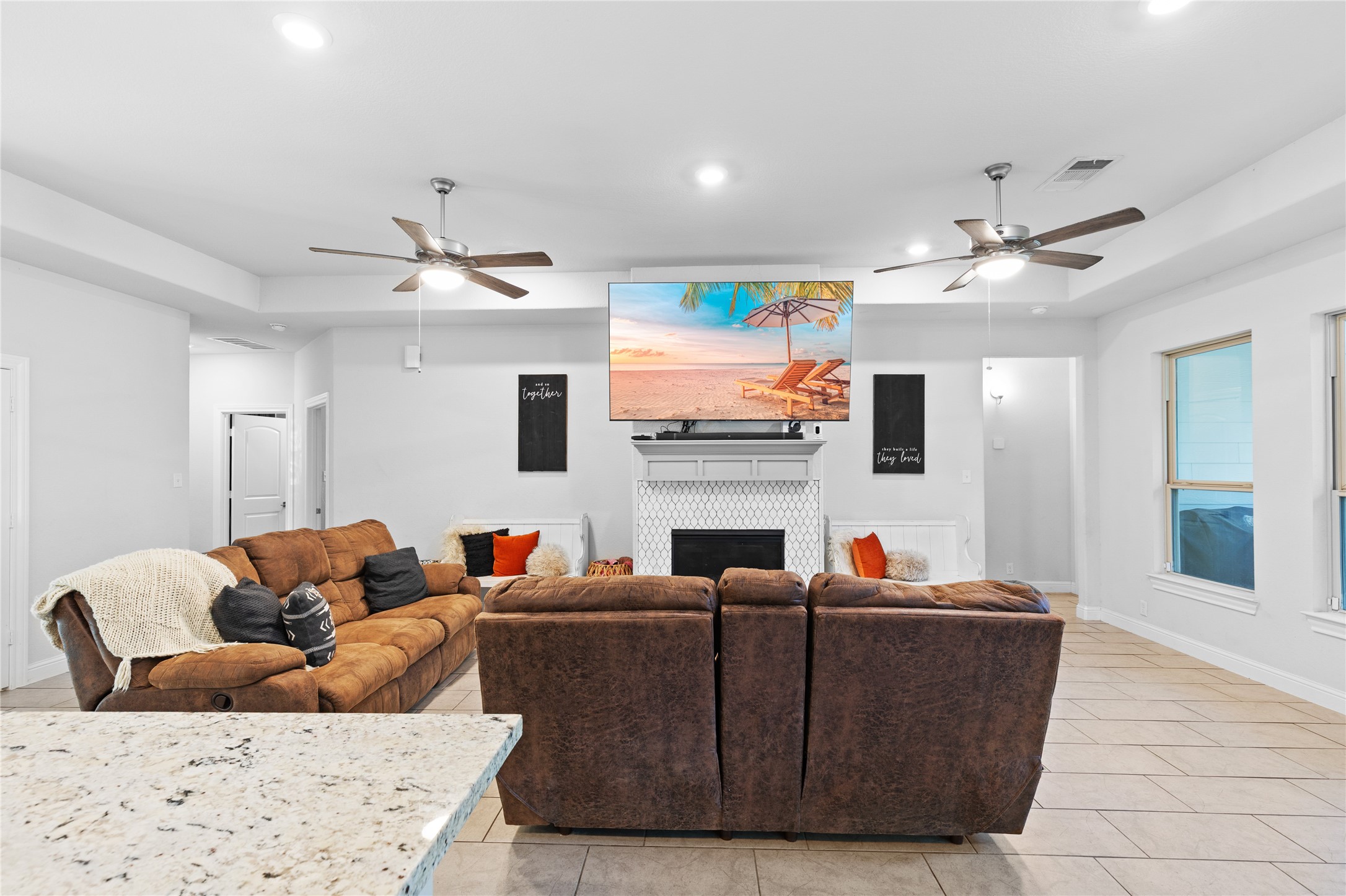 12140 Goliad Lane Property Photo 8