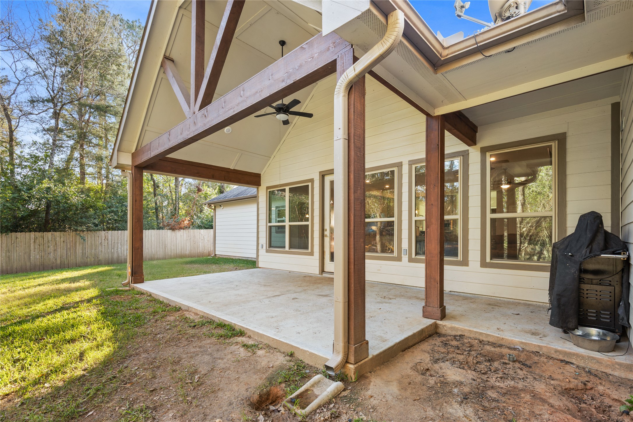 12140 Goliad Lane Property Photo 26