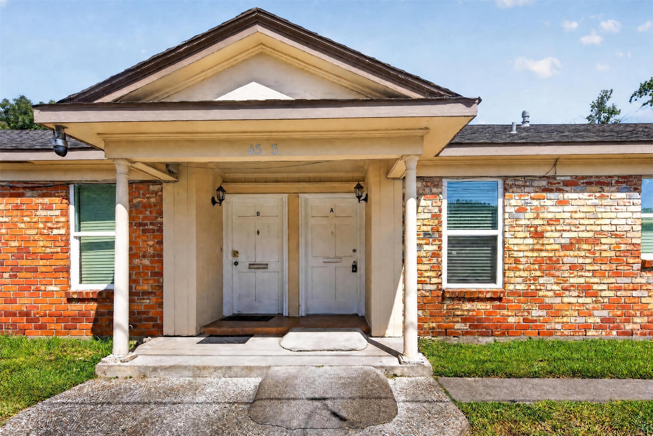 6525 Renwick Drive A Property Photo 2